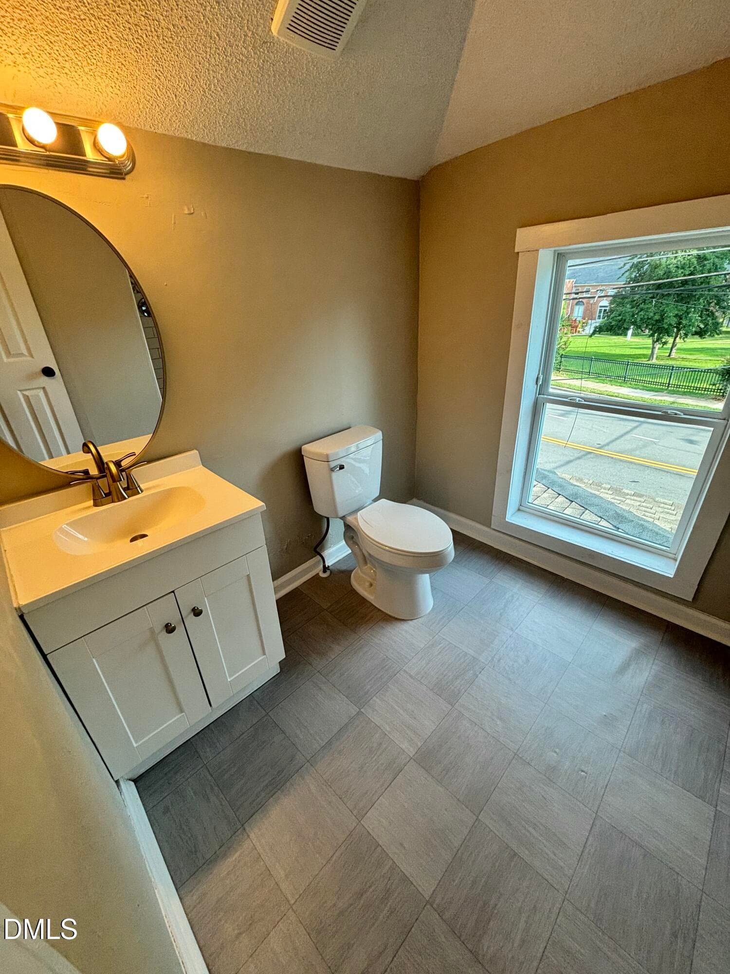 1000077483 - 1310 Oakwood Avenue, Raleigh, NC 27610, Raleigh