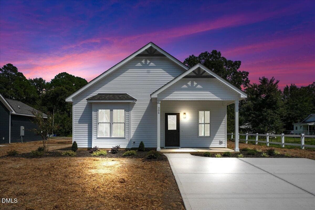 02-306 S Sycamore St-2 - 306 S Sycamore Street, Fremont, NC 27830, Fremont
