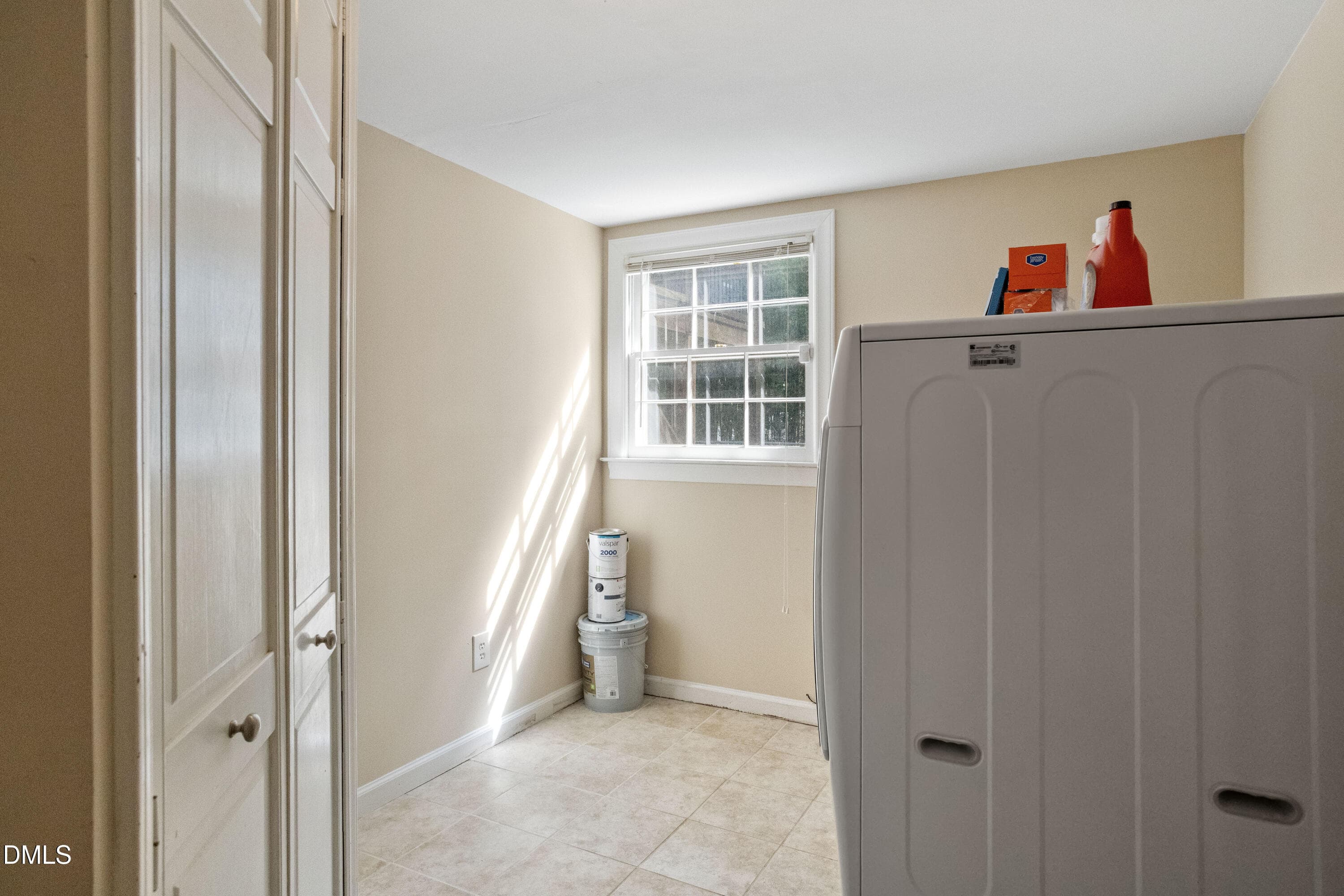 laundry room 4816 Deerwood Dr [3312341]_ - 4816 Deerwood Drive, Raleigh, NC 27612, Raleigh