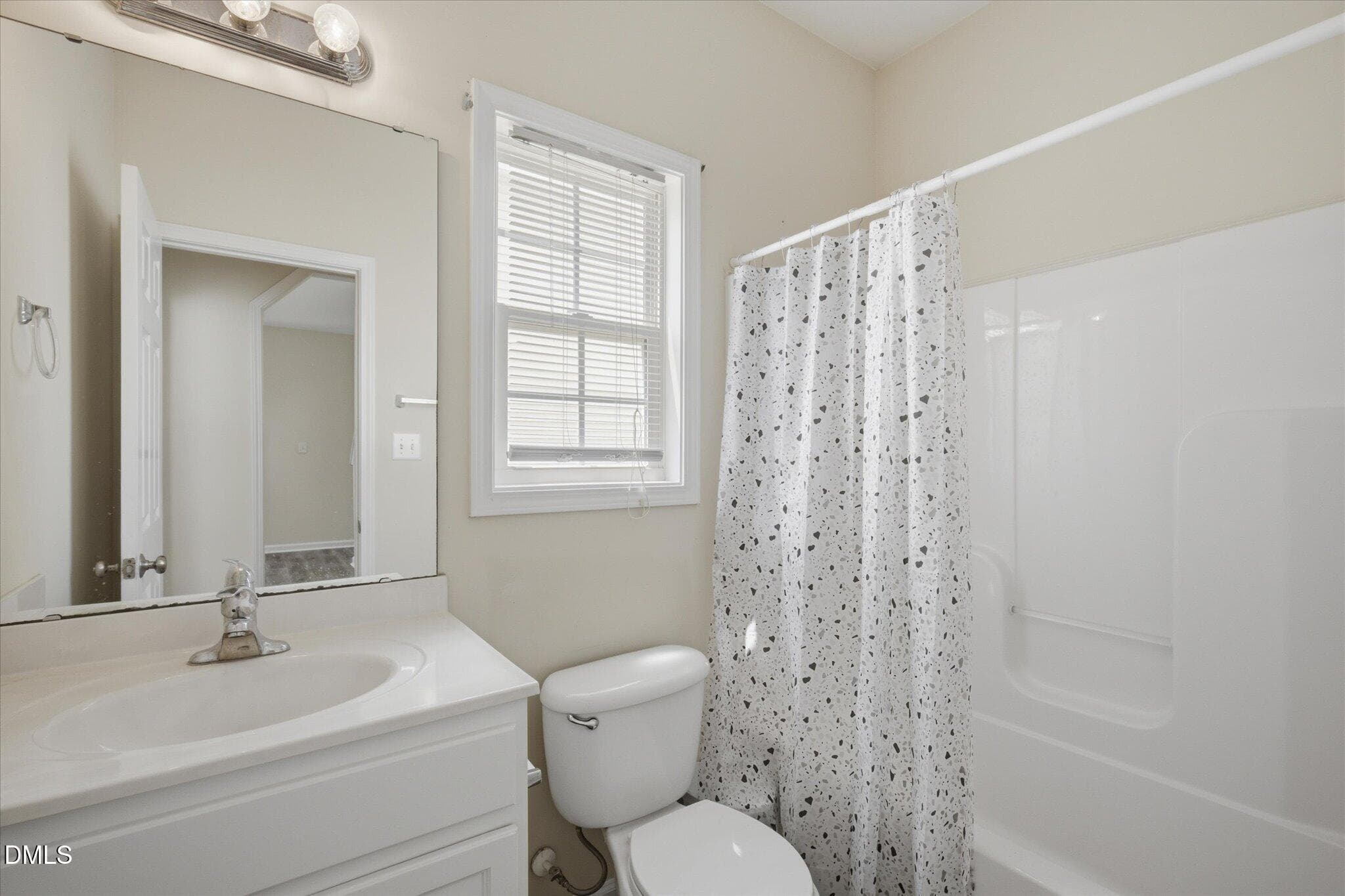18-2124_Star_Sapphire_Dr_Raleigh_NC_2761 - 2124 Star Sapphire Drive, Raleigh, NC 27610, Raleigh