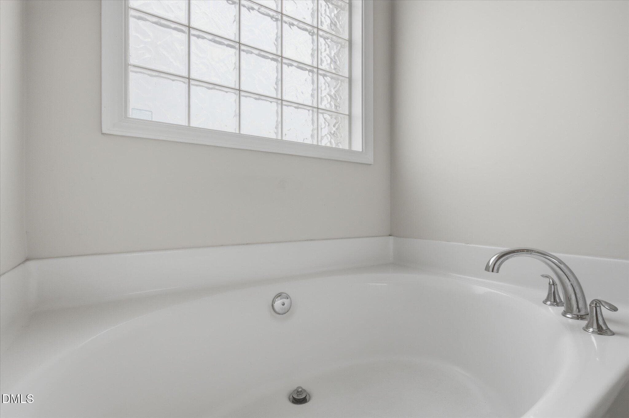 27-2124_Star_Sapphire_Dr_Raleigh_NC_2761 - 2124 Star Sapphire Drive, Raleigh, NC 27610, Raleigh