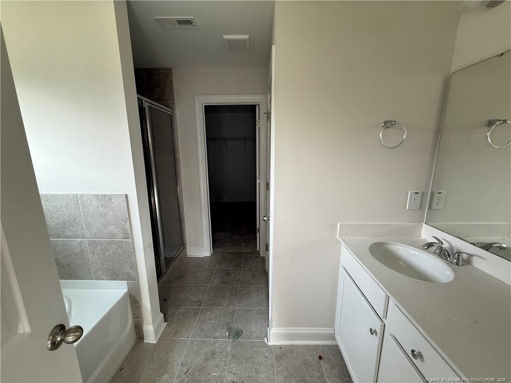 Photo 6 - 605 Grand Griffon Way, Lillington, NC 27546