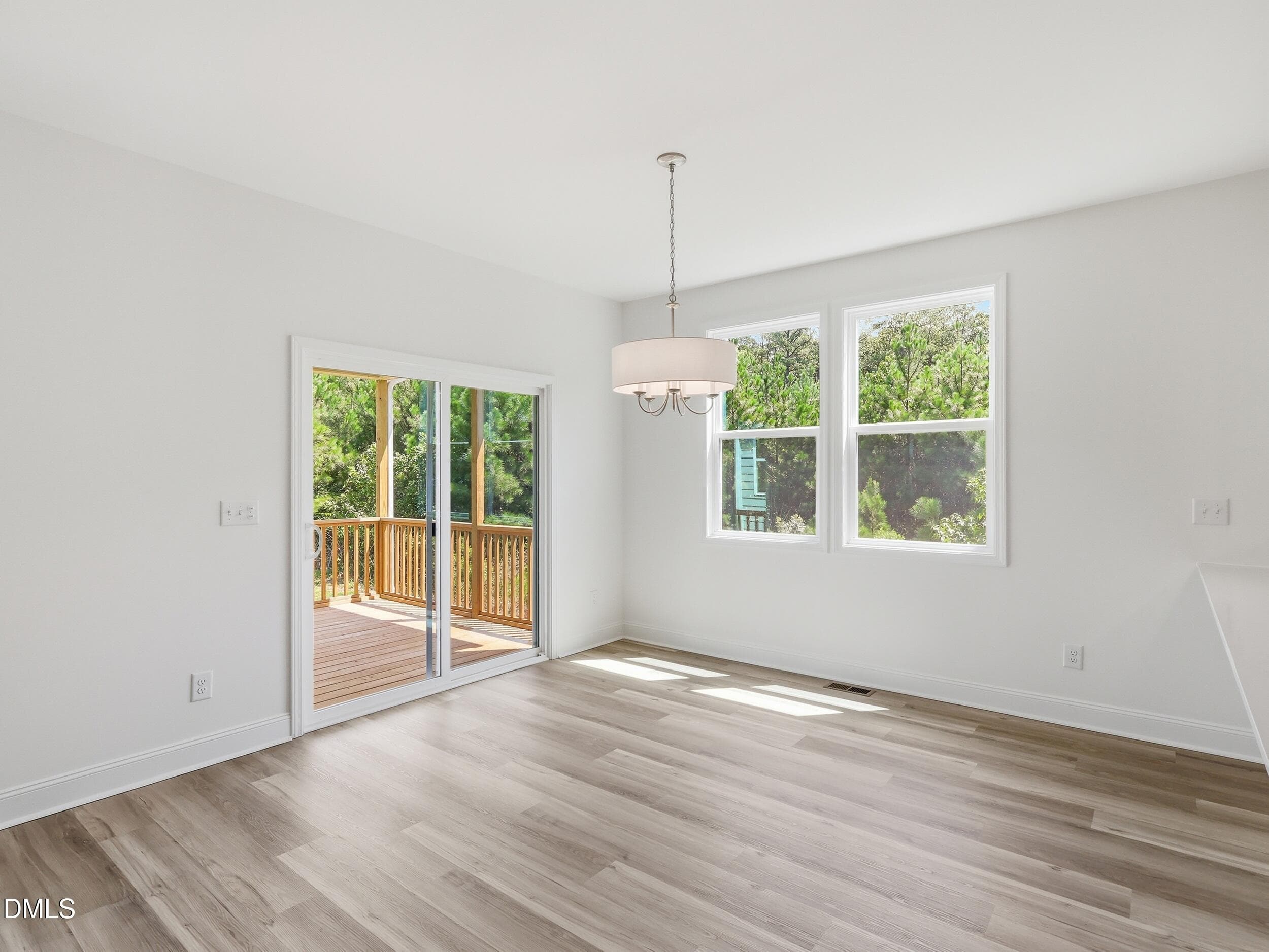 Breakfast nook - 5820 Genesee Drive, Durham, NC 27712, Durham