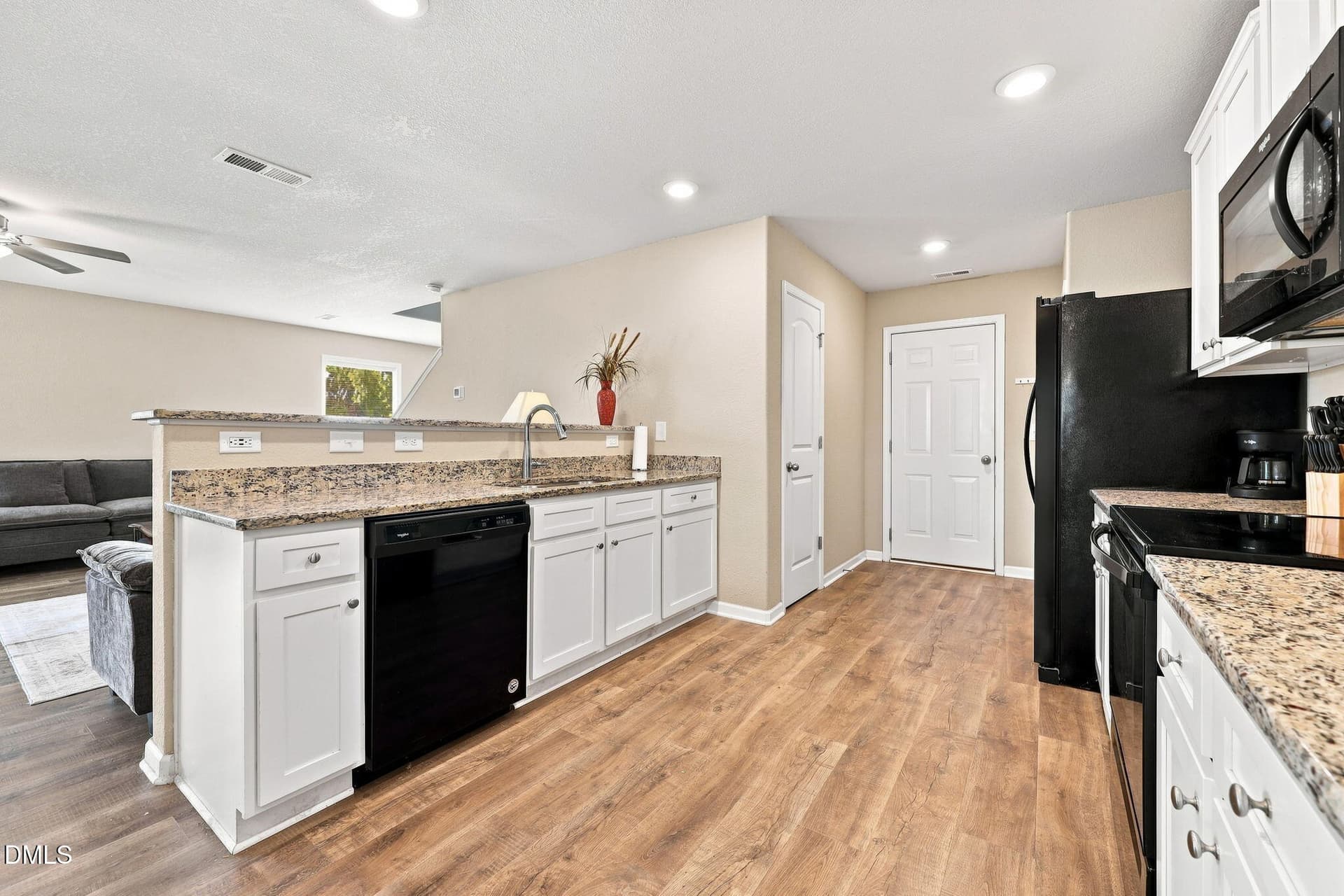 25-web-or-mls-IMG_0873_edit - Copy - 310 Mineral Spring Lane, Fuquay Varina, NC 27526