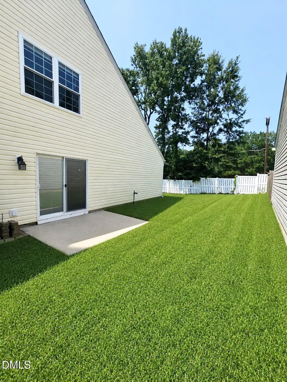 Side yard patio - 5428 Roan Mountain Place, Raleigh, NC 27613, Raleigh