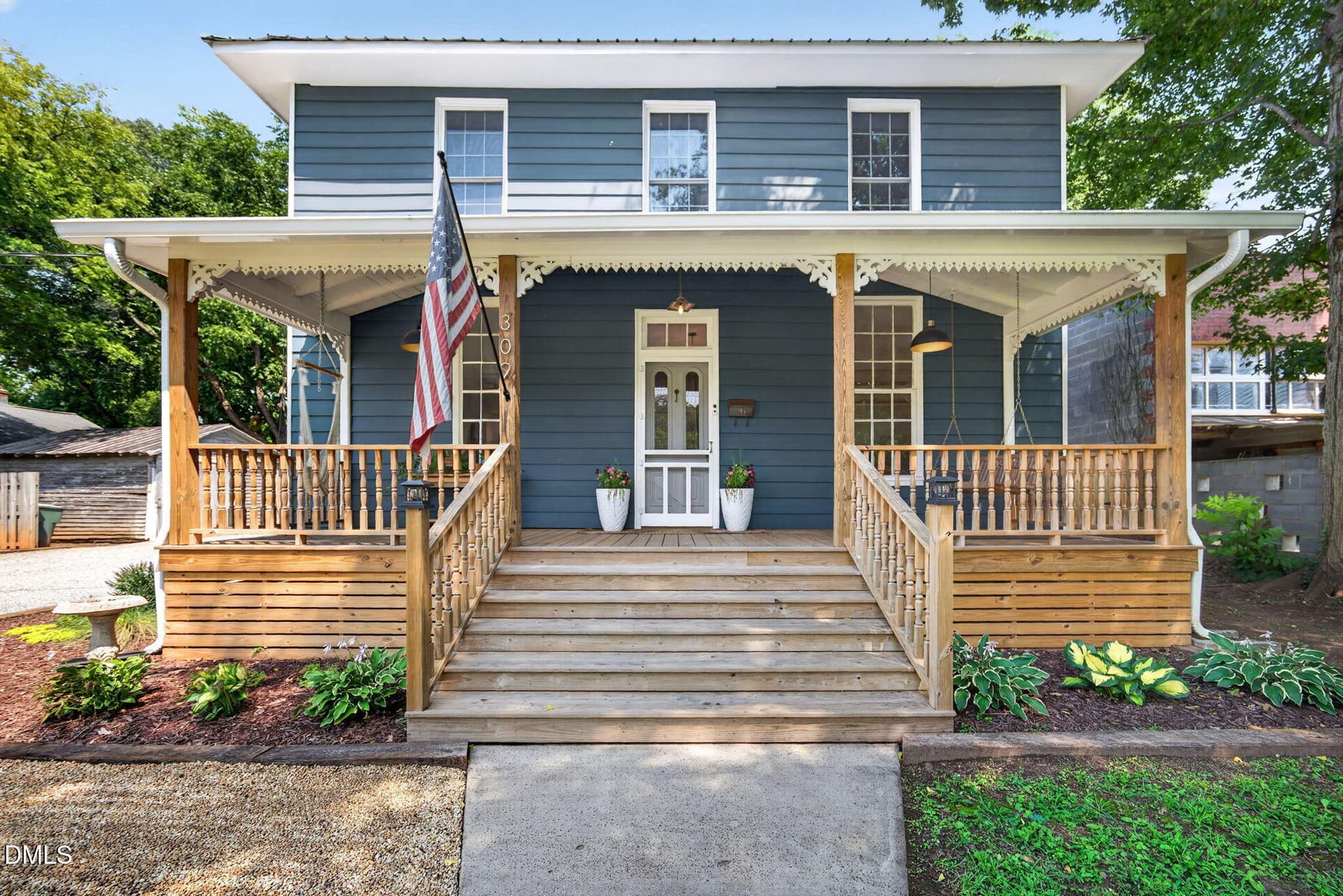 3-web-or-mls-P1036679 - 309 N Maple Street, Graham, NC 27253