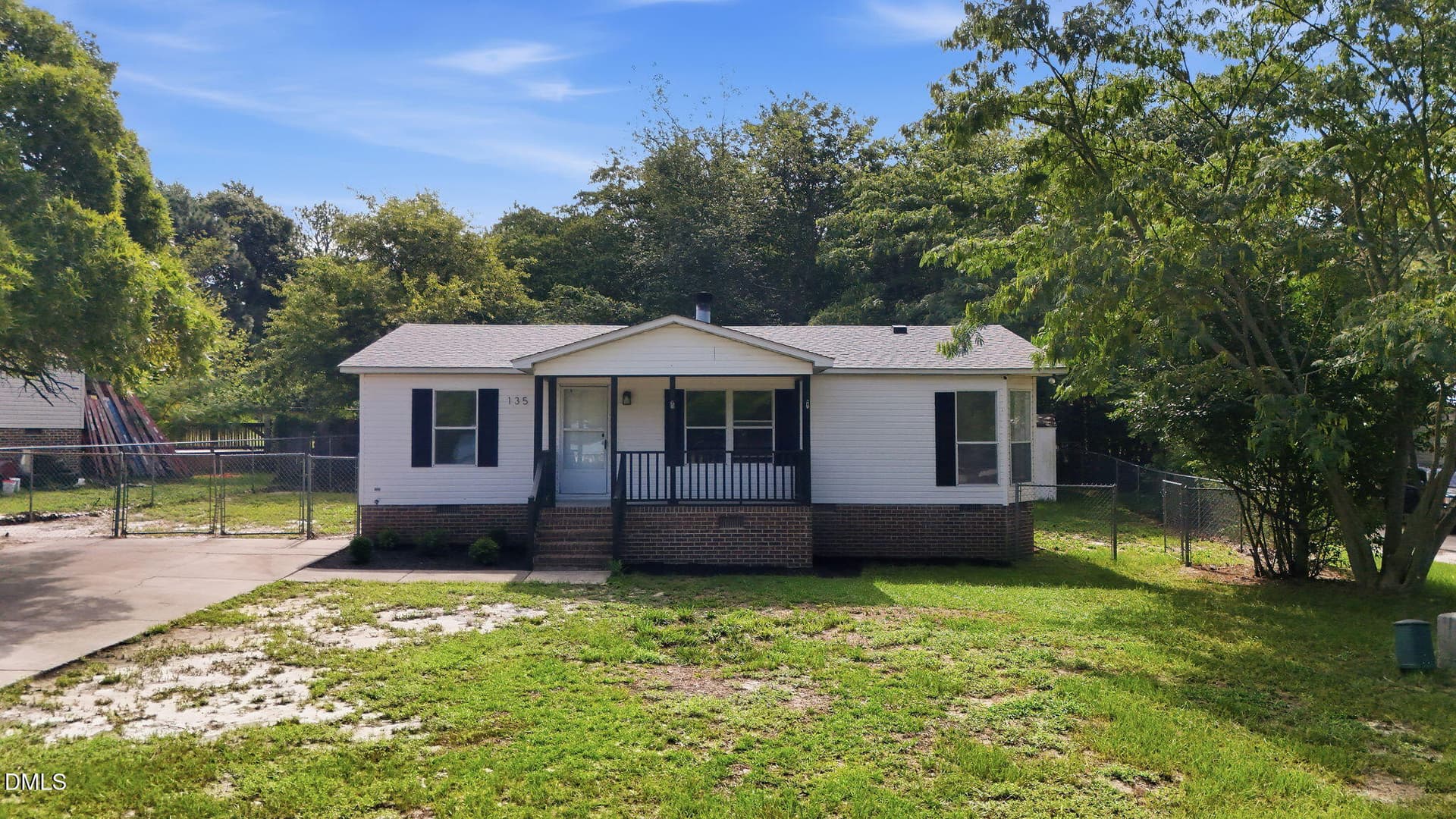 135 Virginia Lane, Cameron, NC 28326