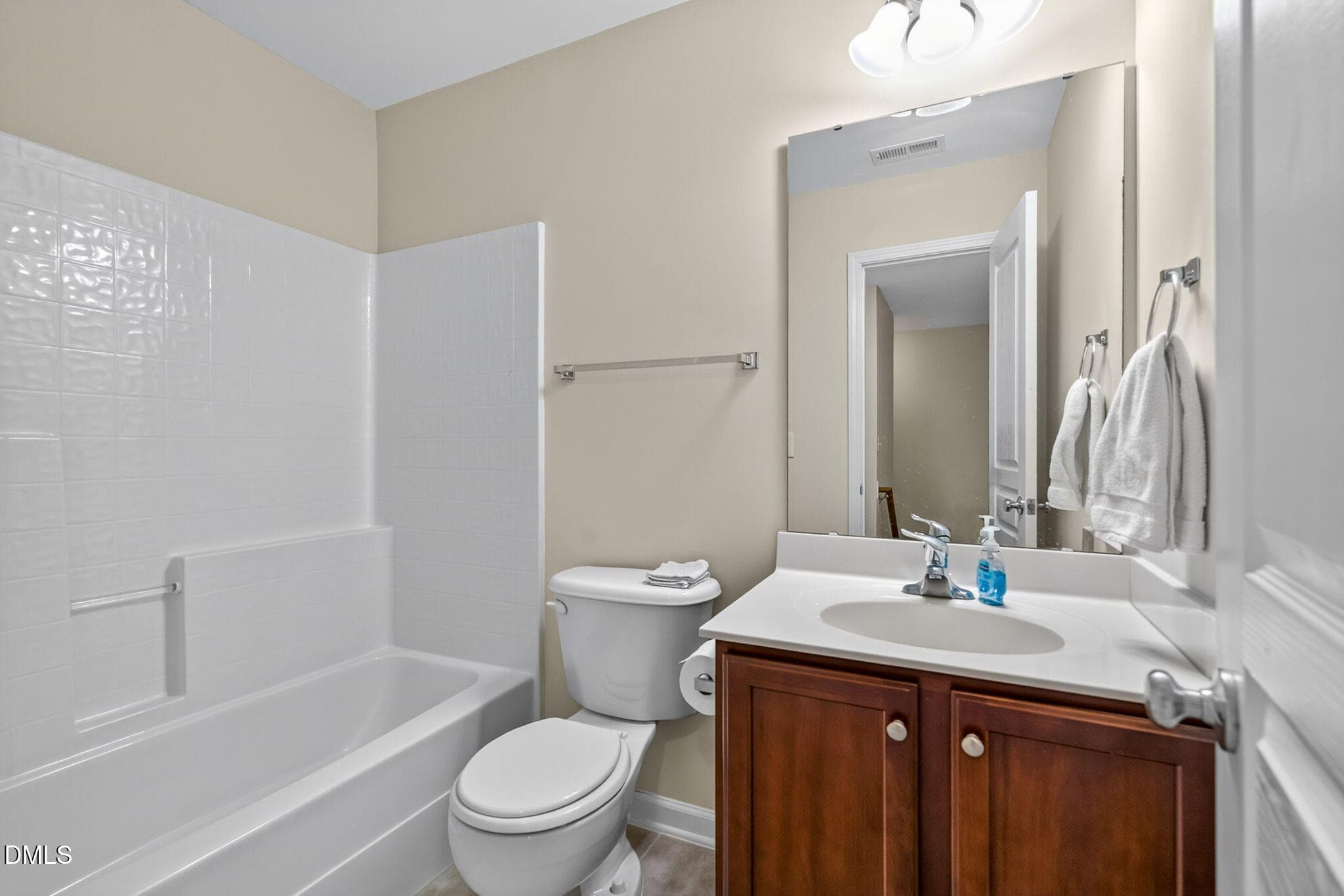 40-web-or-mls-315 Kinellan Lane - 40 - 315 Kinellan Lane, Cary, NC 27519, Cary
