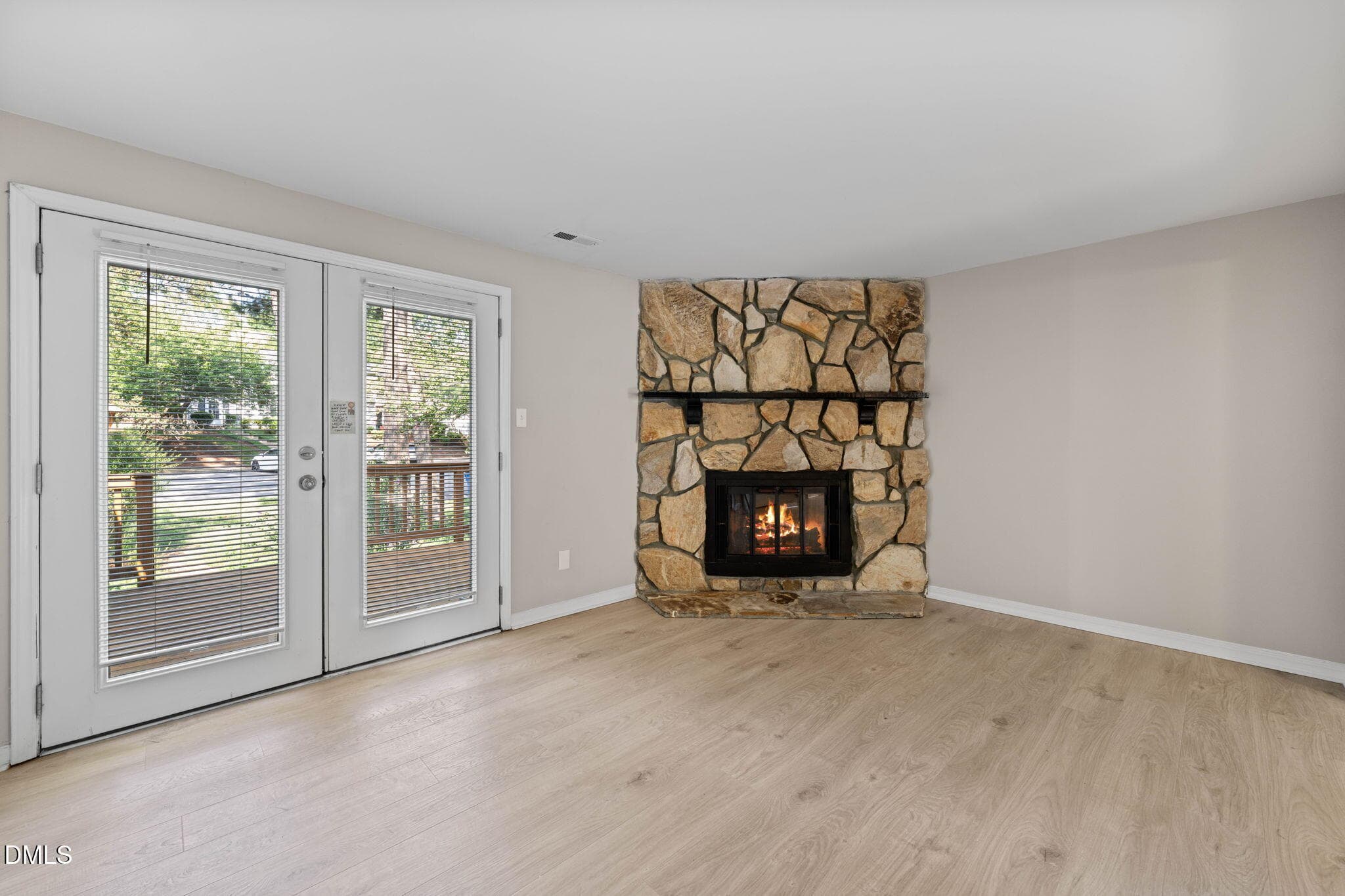 Living room (1) - 7713 Kingsberry Court, Raleigh, NC 27615, Raleigh