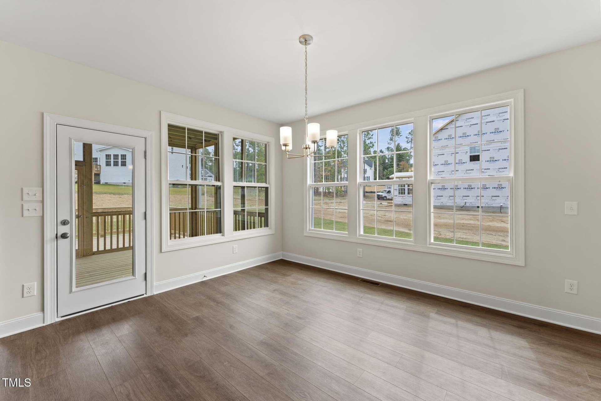 004_Winslow_Breakfast Nook - 134 Ivy Ridge Road, Chapel Hill, NC 27516