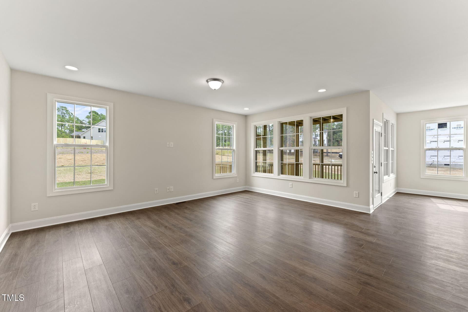 011_Winslow_Family Room - 134 Ivy Ridge Road, Chapel Hill, NC 27516