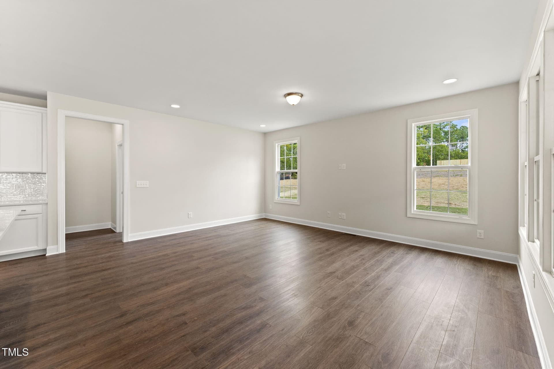 012_Winslow_Family Room - 134 Ivy Ridge Road, Chapel Hill, NC 27516