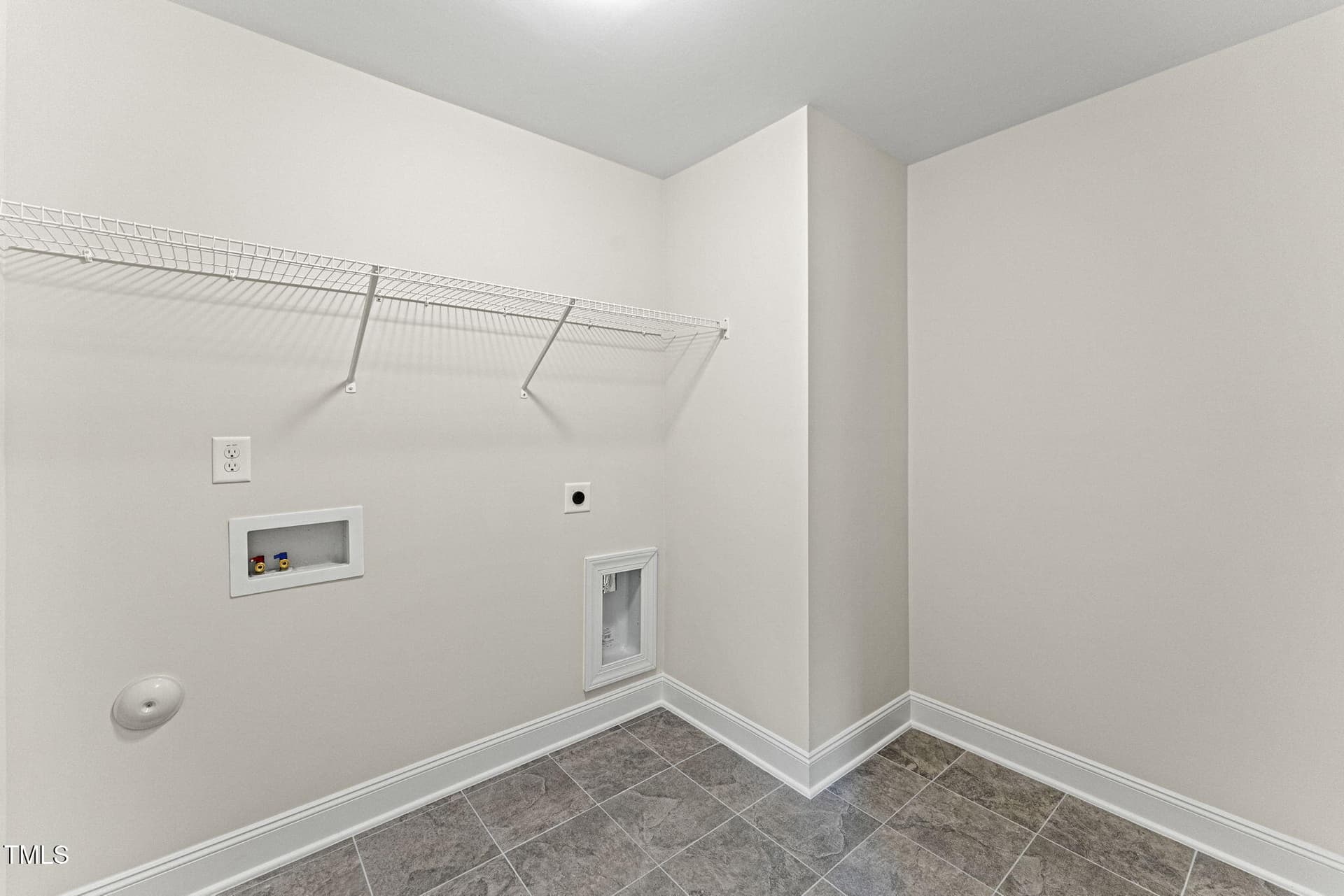 030_Winslow_Laundry Room - 134 Ivy Ridge Road, Chapel Hill, NC 27516