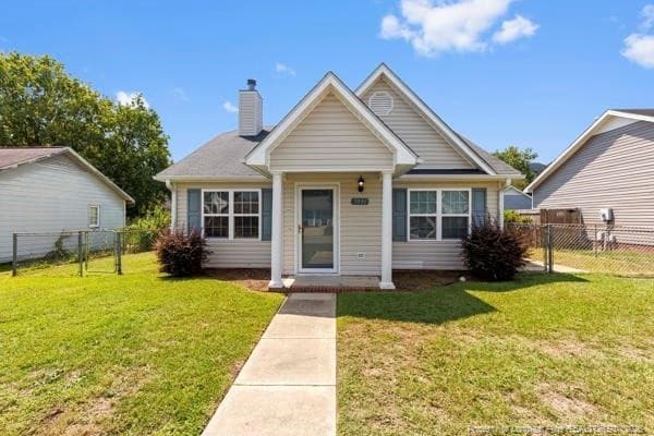 Photo 2 - 5591 Windy Knoll Place, Fayetteville, NC 28304, Fayetteville