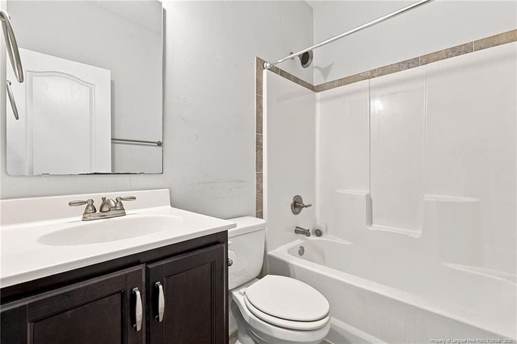 downstairs full bath - 3124 Buckley Drive, Eastover, NC 28312