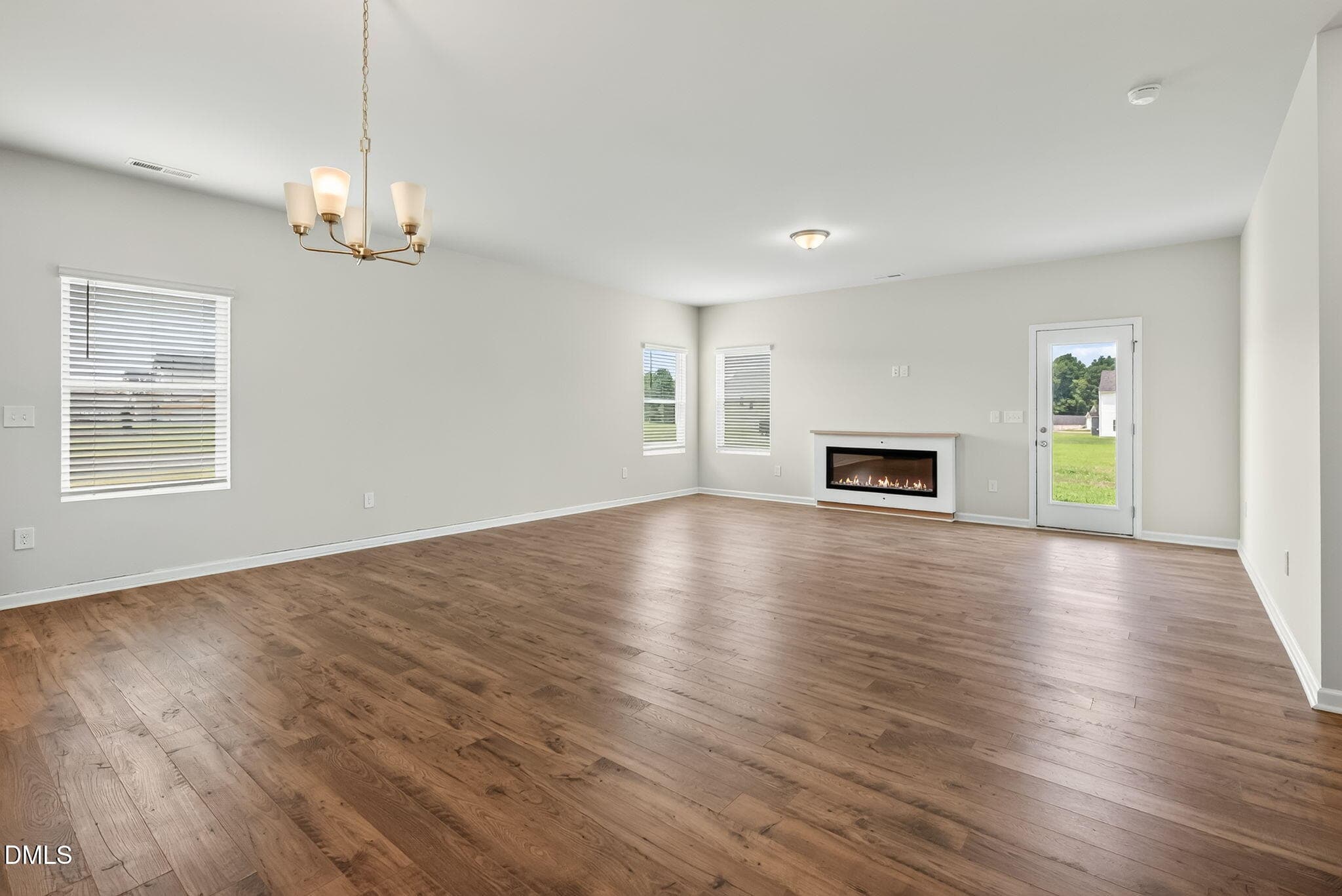 21-web-or-mls-DSC00195 - 201 Timber Street, Fremont, NC 27830