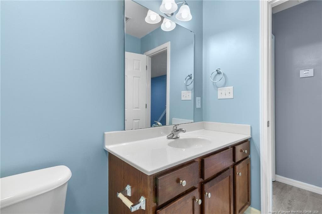 Family full bath - 80 Chinkapin Oak Circle, Bunnlevel, NC 28323