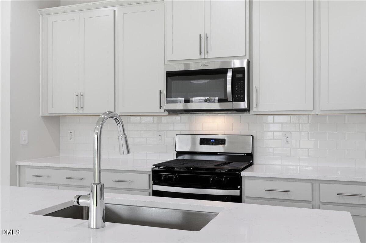 12-RAL_AvalonPlace_Lennon_1427HatterasRd - 1427 Hatteras Road, Durham, NC 27703, Durham