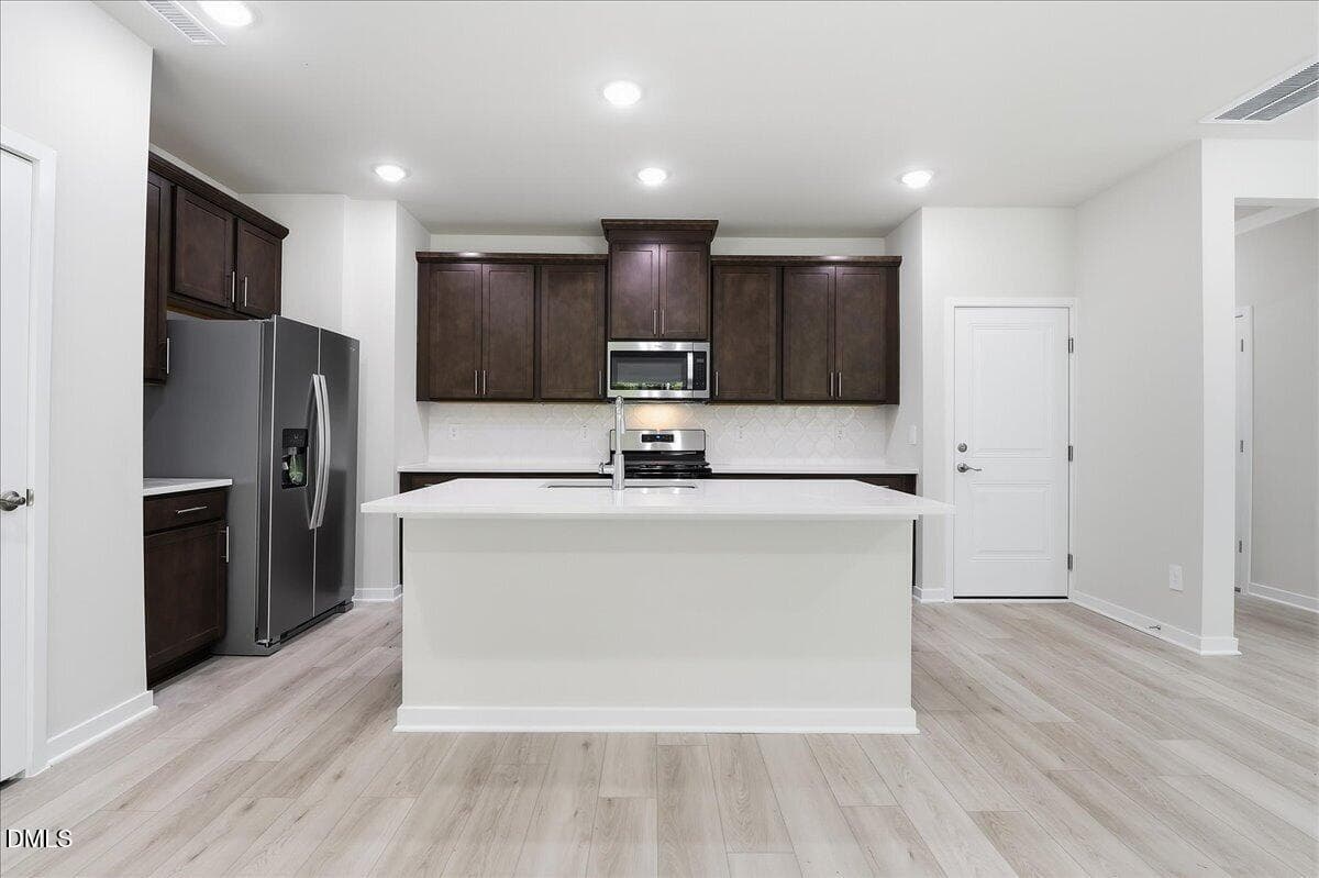 10-RAL_AvalonPlace_Lennon_1436HatterasRd - 1436 Hatteras Road, Durham, NC 27703, Durham