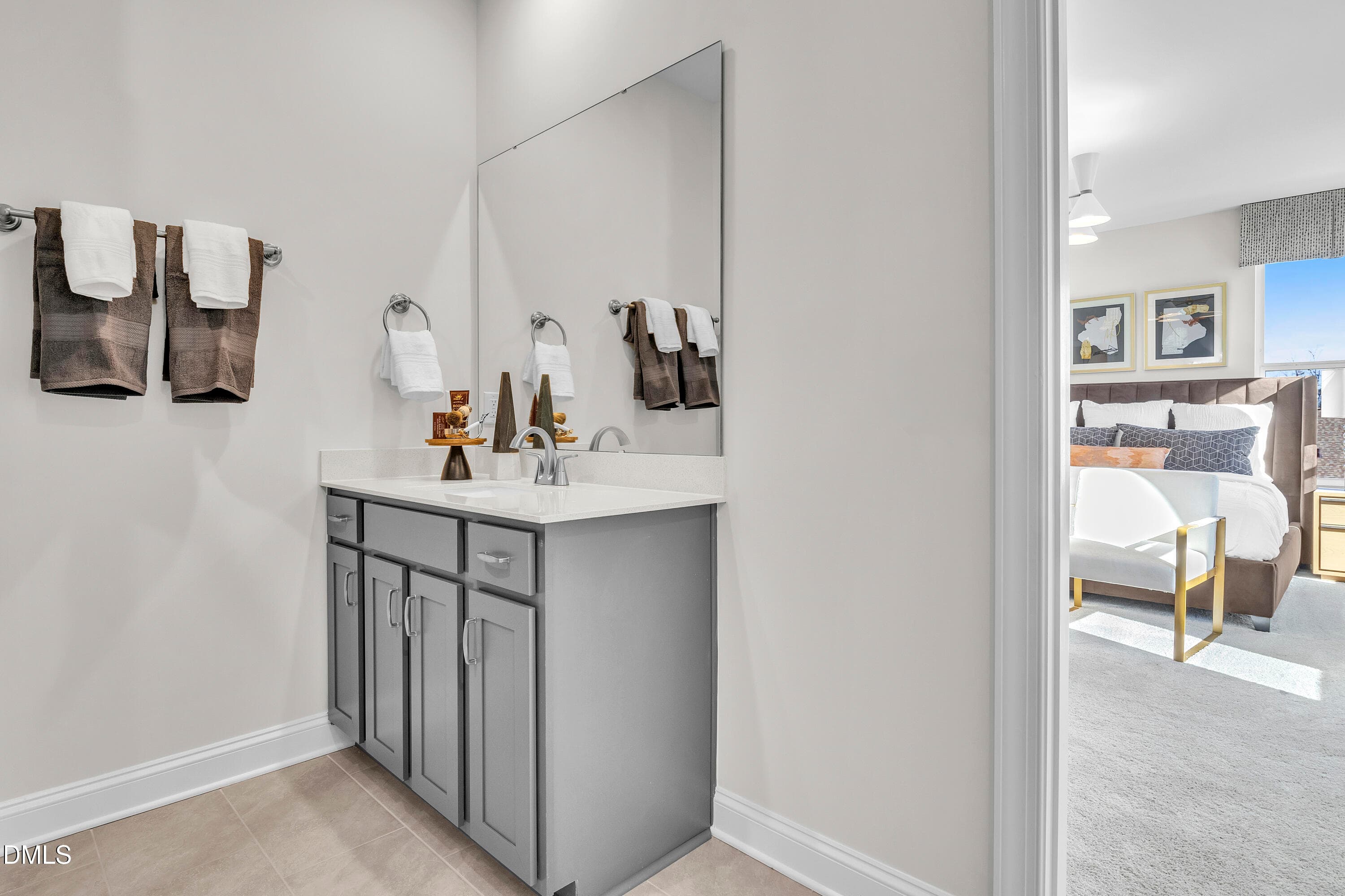Separated Vanities - 1305 Granholm Road 309, Cary, NC 27519, Cary