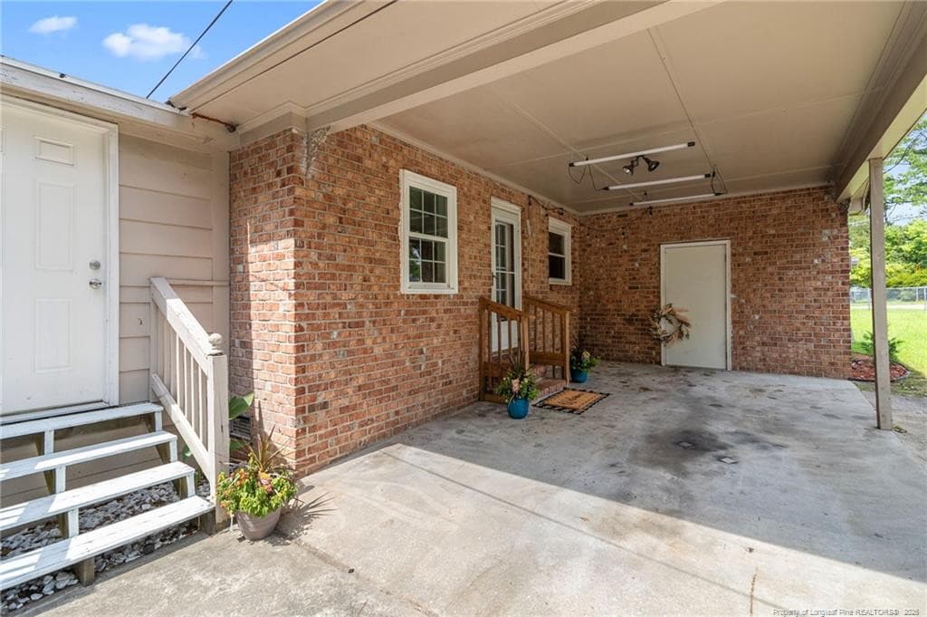 Photo 5 - 354 Summer Hill Road, Fayetteville, NC 28303, Fayetteville