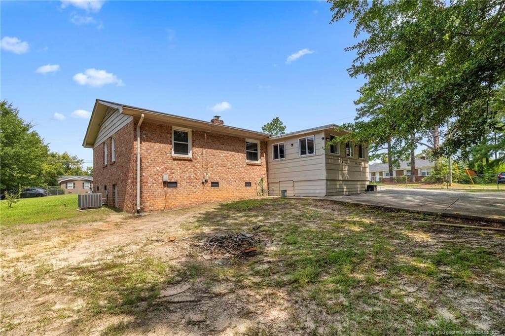 Photo 32 - 354 Summer Hill Road, Fayetteville, NC 28303, Fayetteville