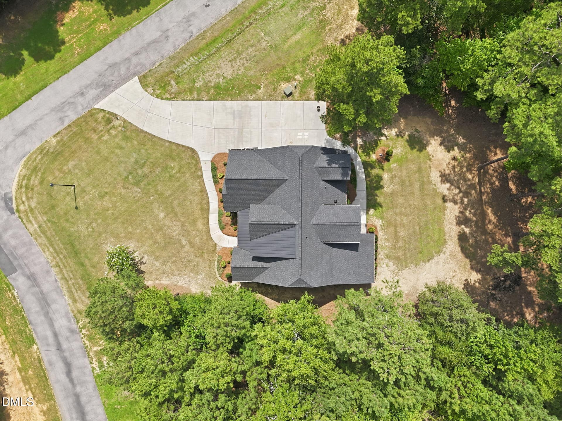6-web-or-mls-DJI_20260813144614_0087_D - 28 Tyler Court, Henderson, NC 27537
