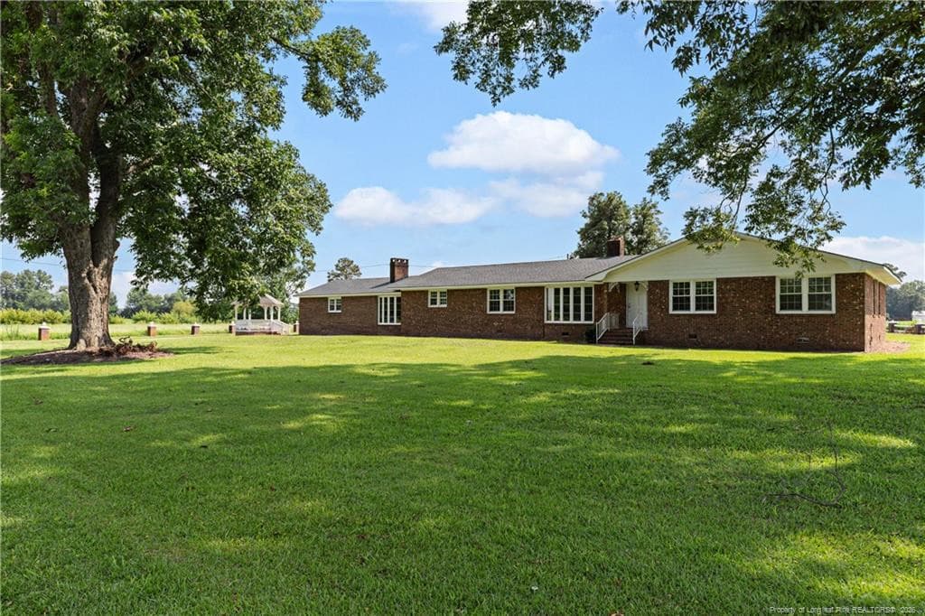 Photo 1 - 12785 421 Highway N, Newton Grove, NC 28366