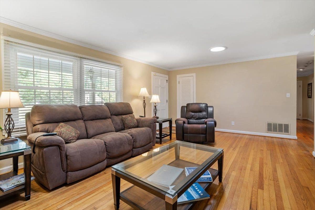 Photo 5 - 4100 Picardy Drive, Raleigh, NC 27612, Raleigh