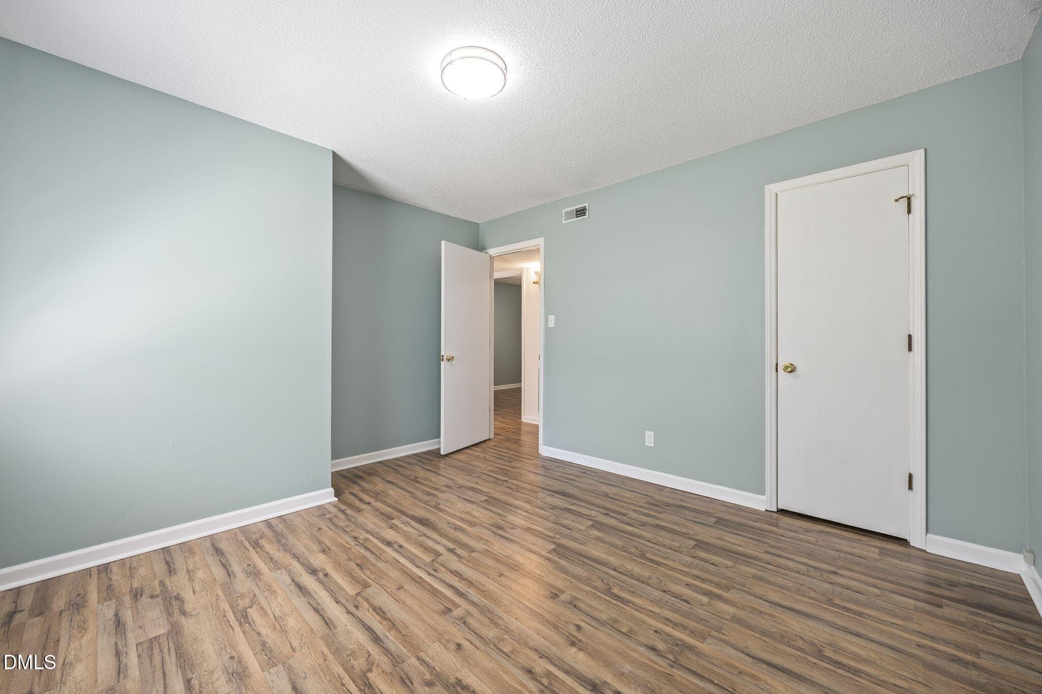 26-web-or-mls-IMG_1287 - 105 E Murray Avenue, Durham, NC 27704, Durham