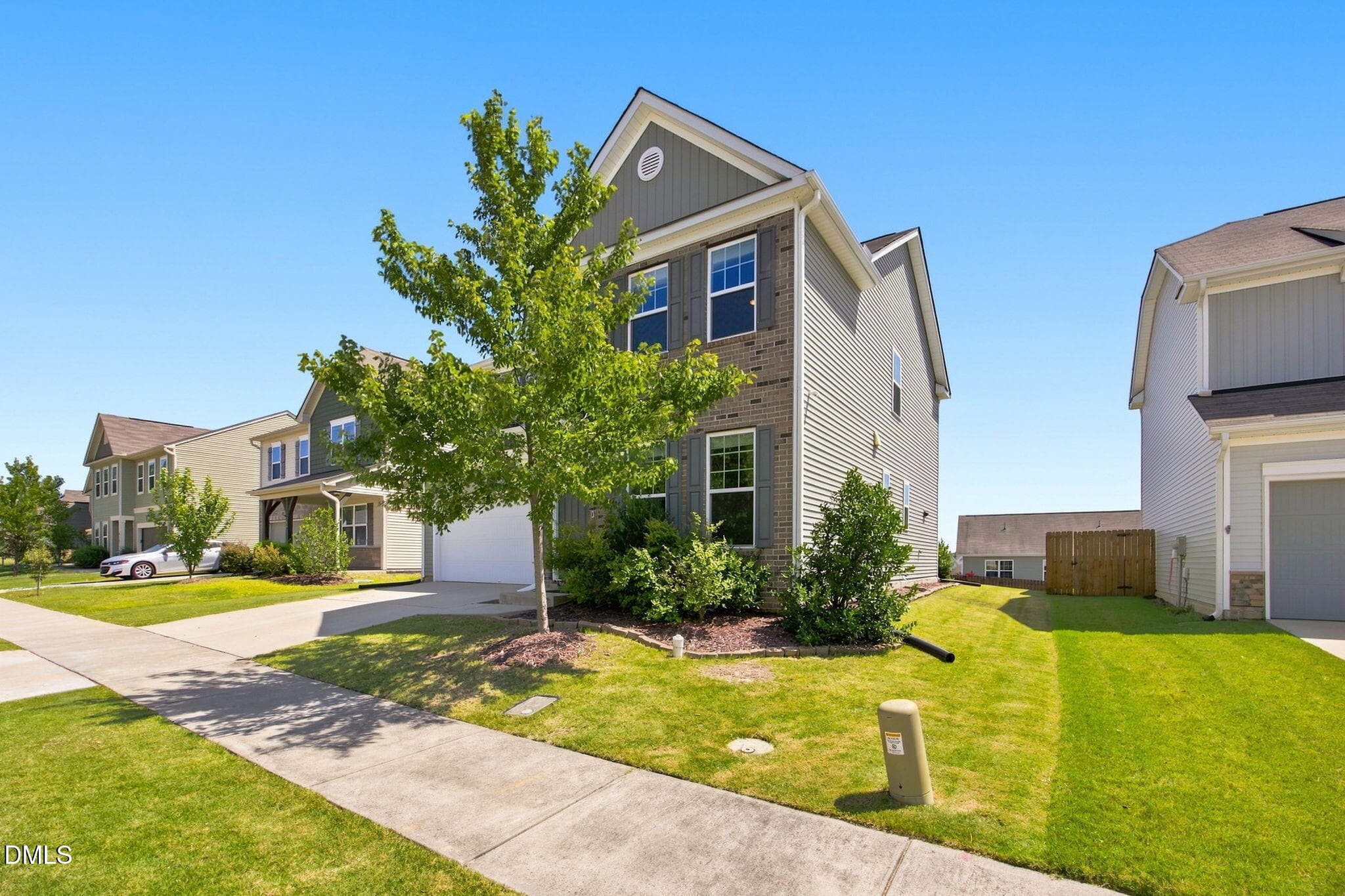 4-web-or-mls-484A_0955 - 703 Starry Sky Drive, Durham, NC 27703, Durham