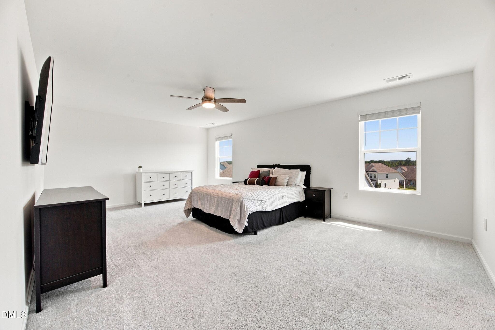 34-web-or-mls-484A_1042 - 703 Starry Sky Drive, Durham, NC 27703, Durham