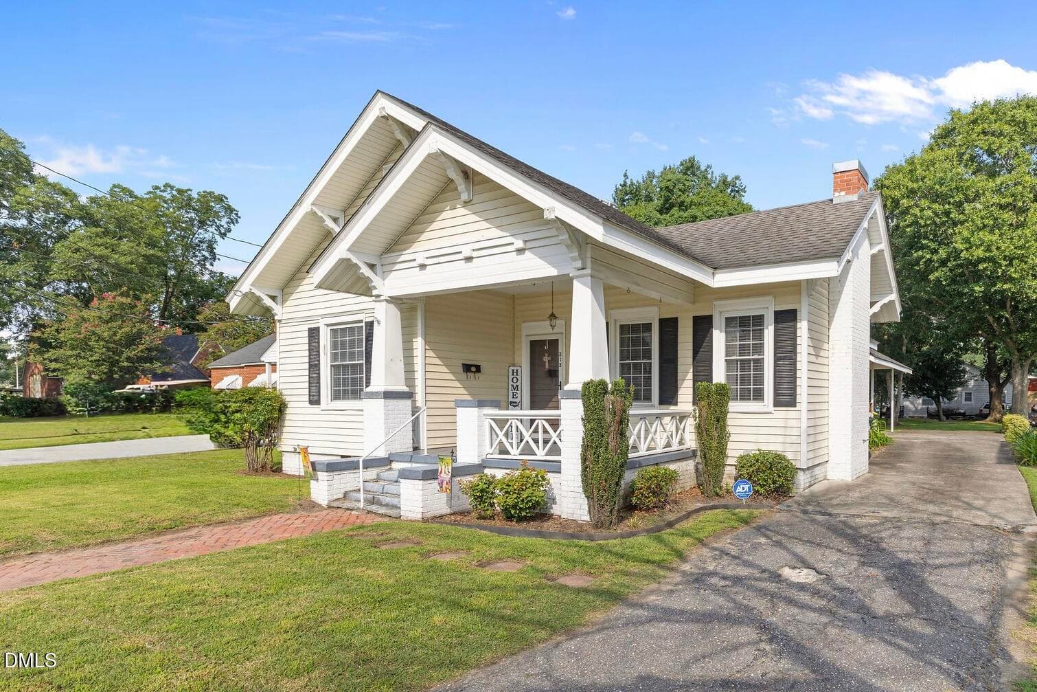 Front Exterior - 313 N Breazeale Avenue, Mount Olive, NC 28365, Mount Olive
