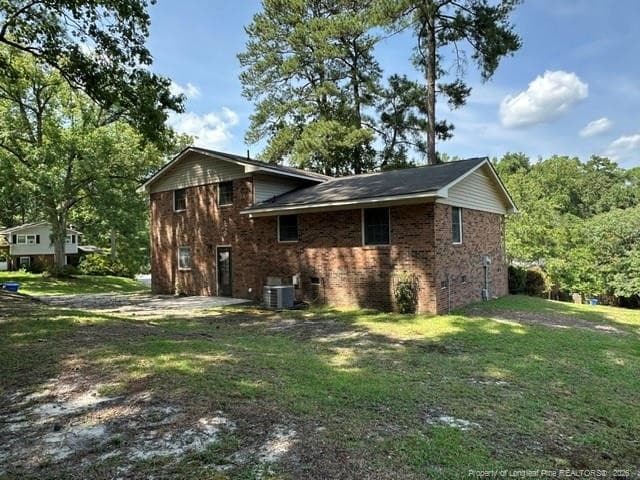Photo 17 - 1711 Tryon Drive, Fayetteville, NC 28303, Fayetteville