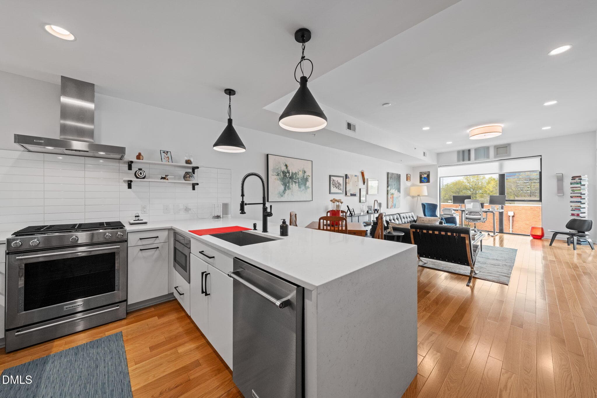 10-web-or-mls-untitled-5 - 523 S West Street 304, Raleigh, NC 27601, Raleigh