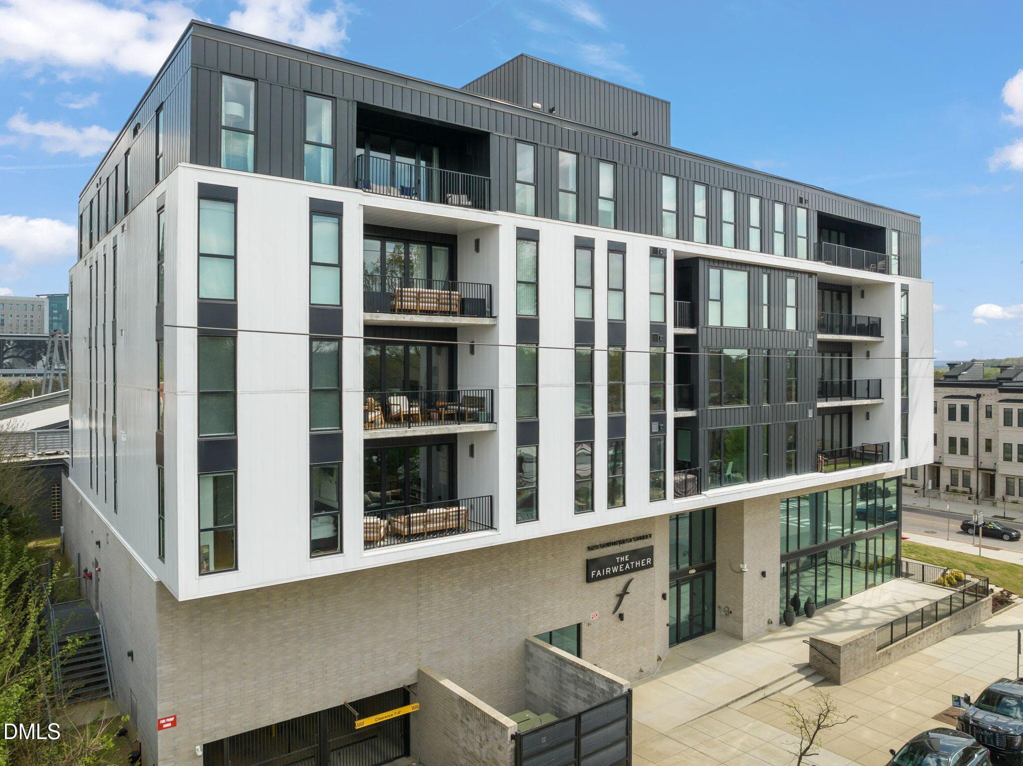 34-web-or-mls-untitled-32 - 523 S West Street 304, Raleigh, NC 27601, Raleigh