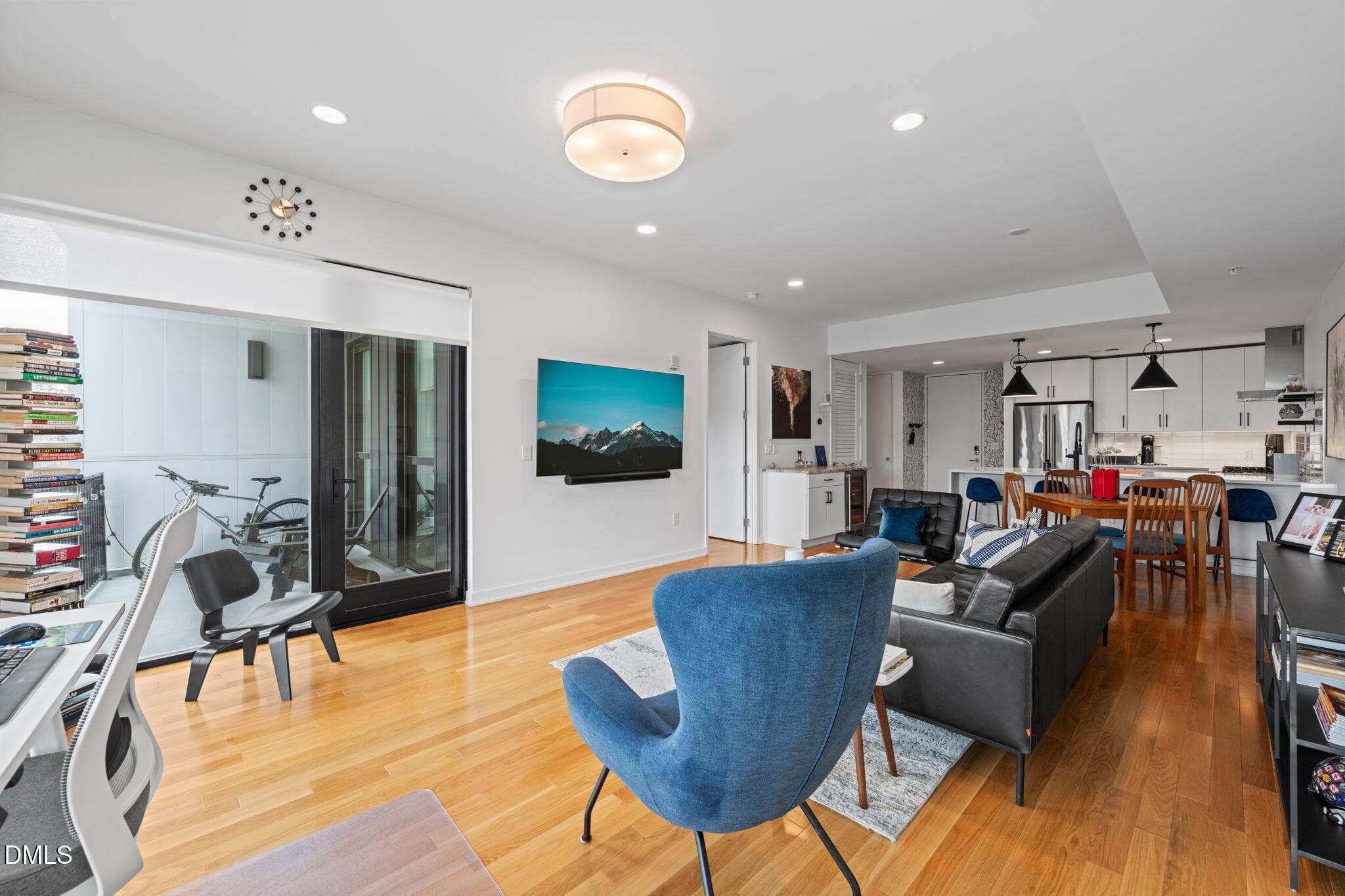 17-web-or-mls-untitled-11 - 523 S West Street 304, Raleigh, NC 27601, Raleigh