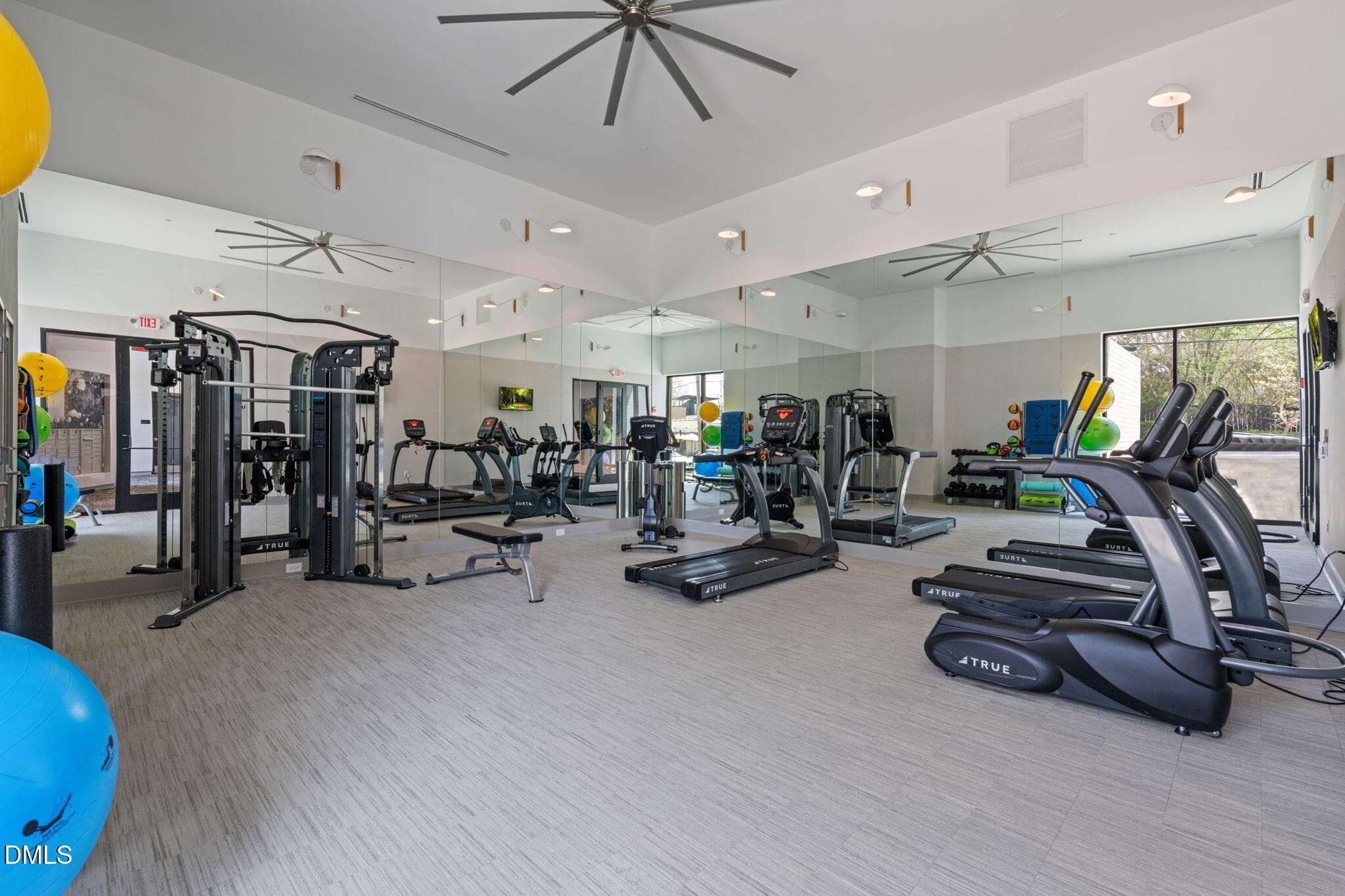 33-web-or-mls-untitled-28 - 523 S West Street 304, Raleigh, NC 27601, Raleigh