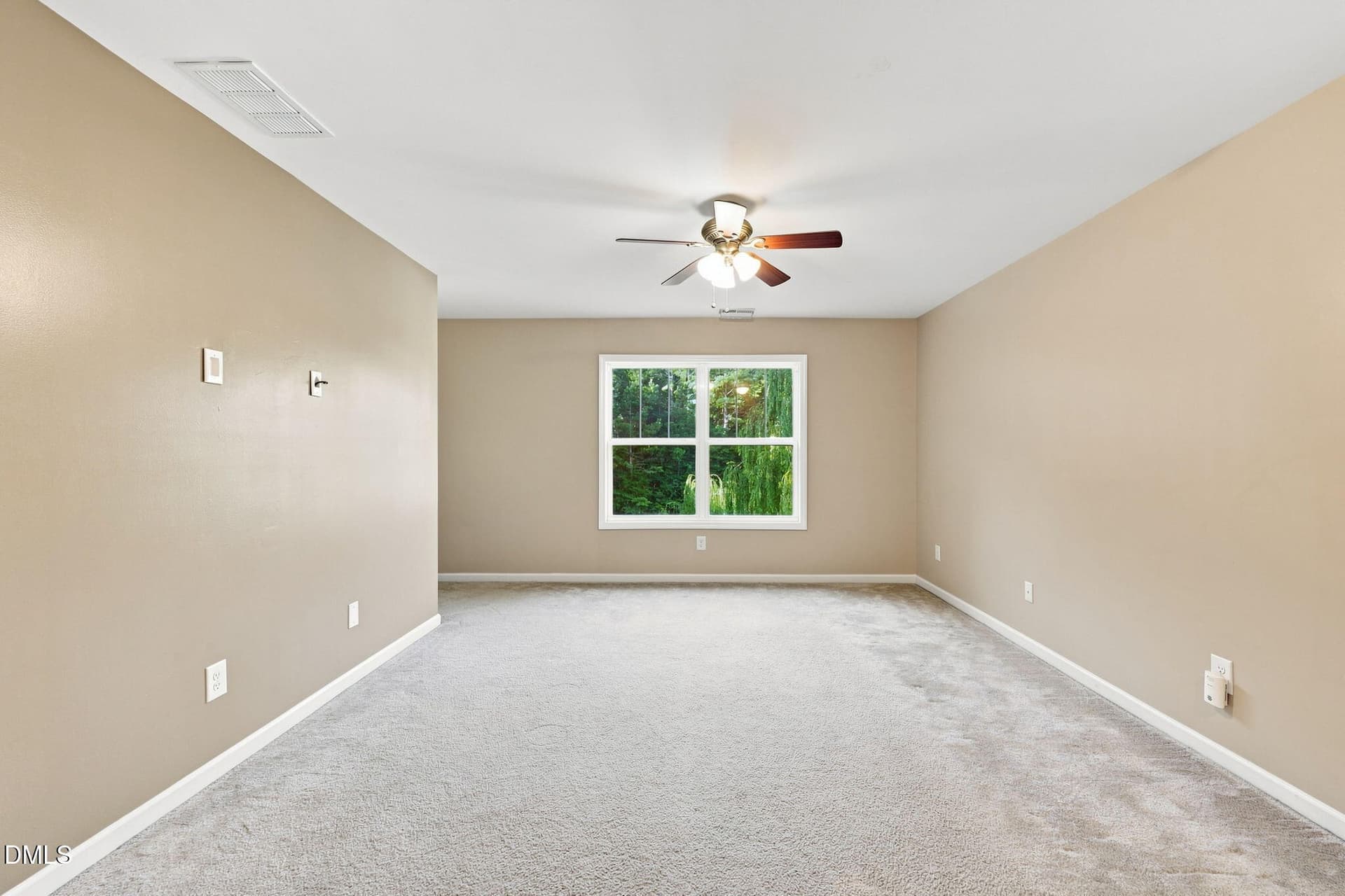 19-web-or-mls-IMG_3245 - 1406 Copper Circle, Mebane, NC 27302