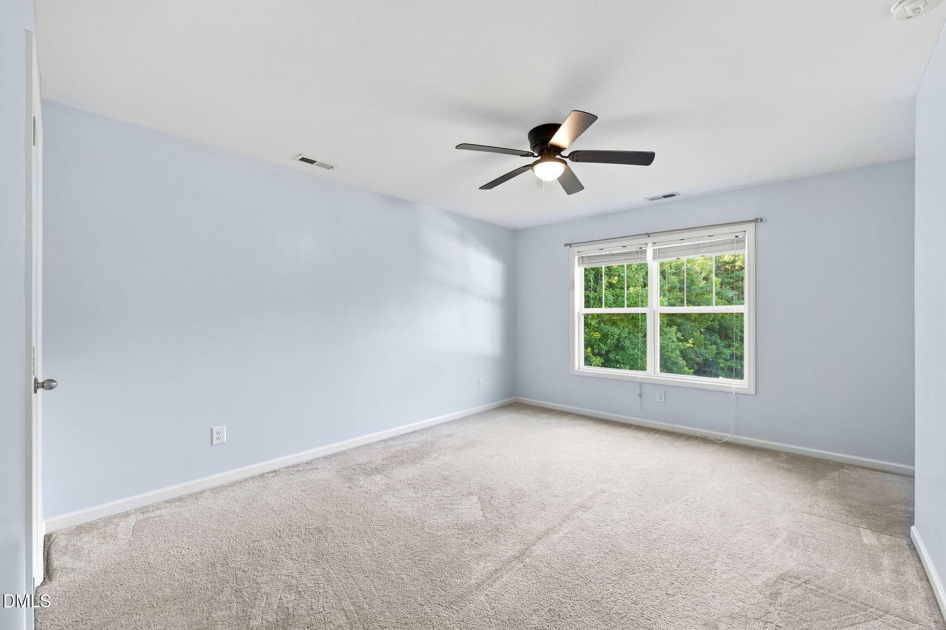 24-web-or-mls-IMG_3263 - edited - 1406 Copper Circle, Mebane, NC 27302