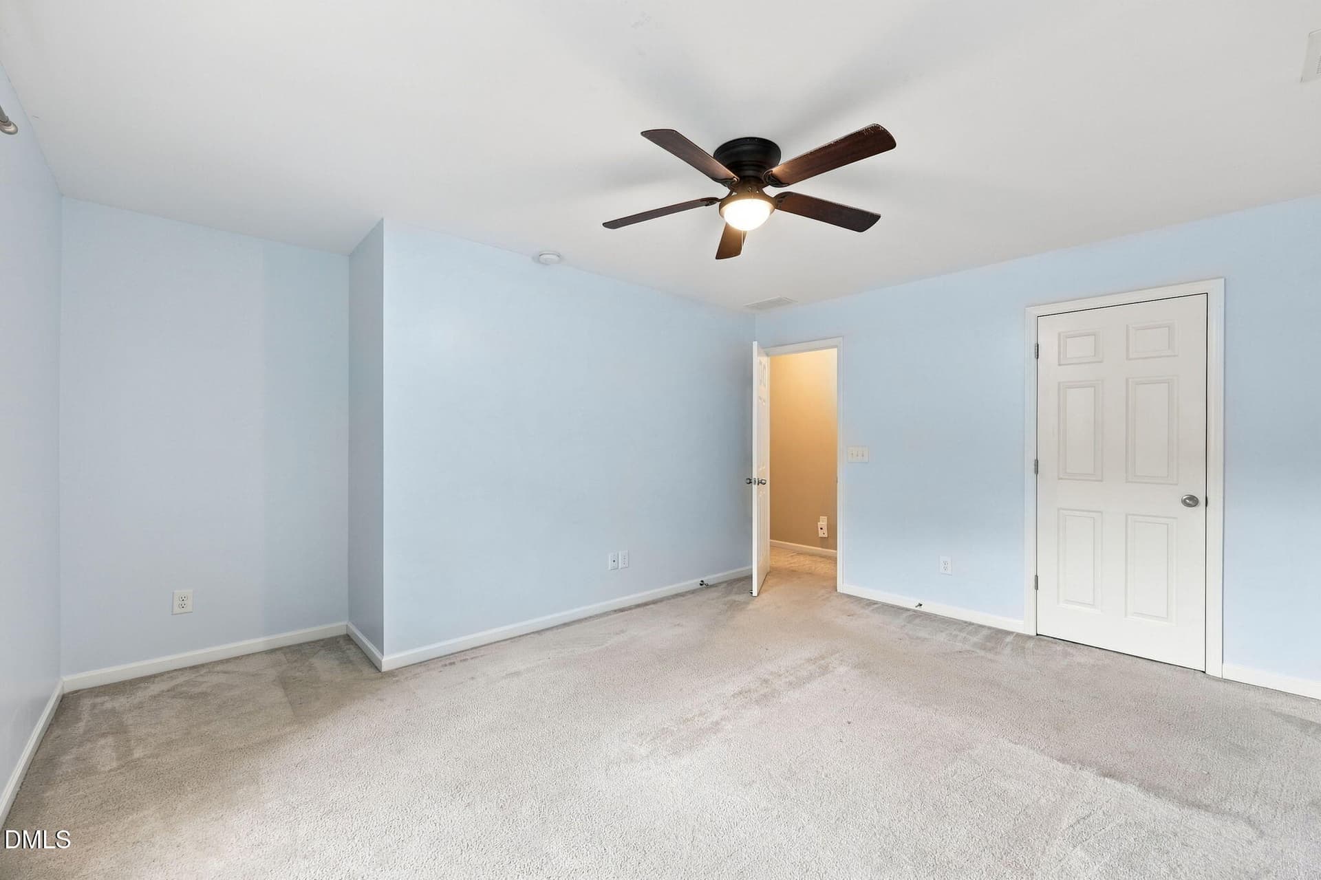25-web-or-mls-IMG_3266 - edited - 1406 Copper Circle, Mebane, NC 27302