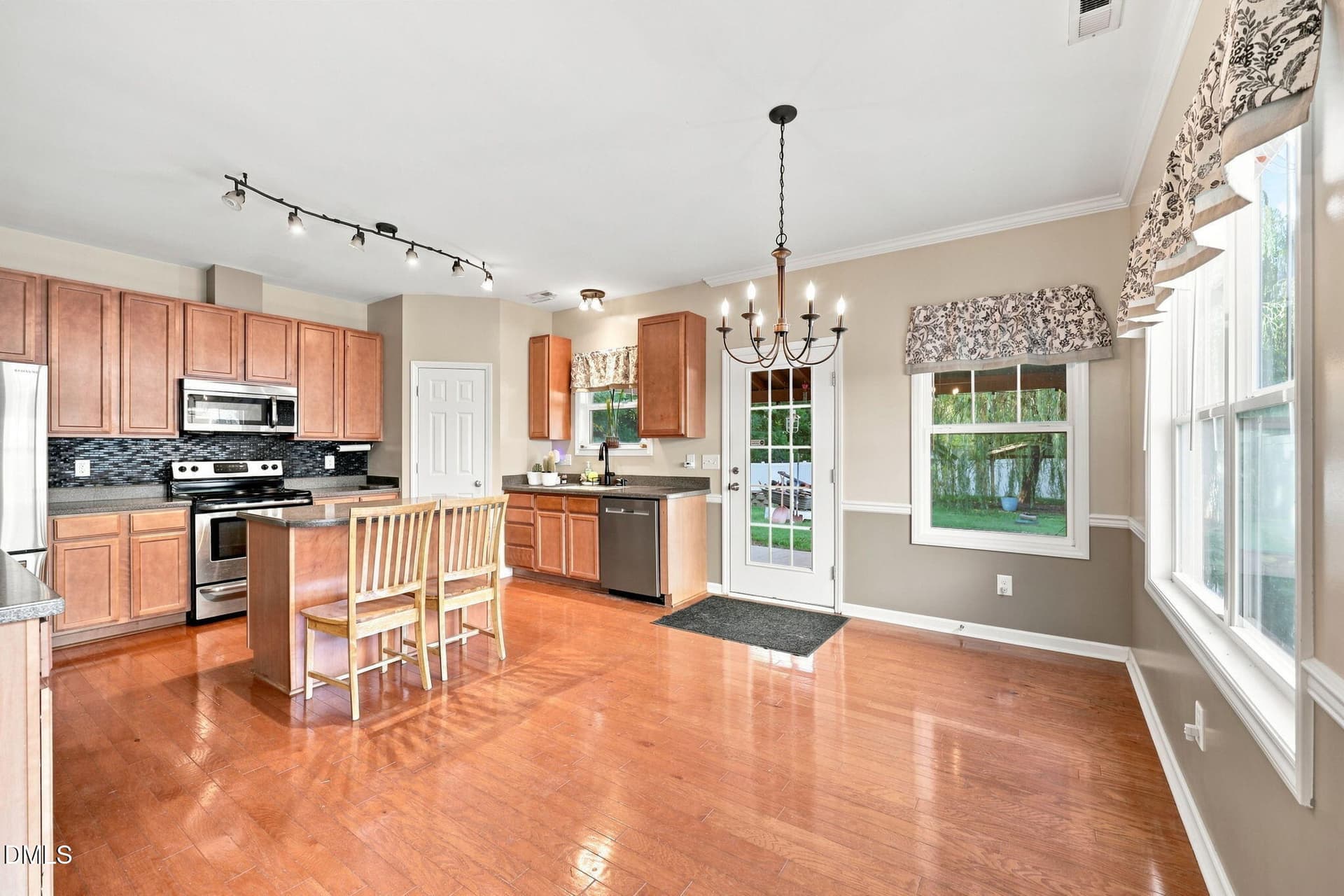 8-web-or-mls-IMG_3212 - 1406 Copper Circle, Mebane, NC 27302