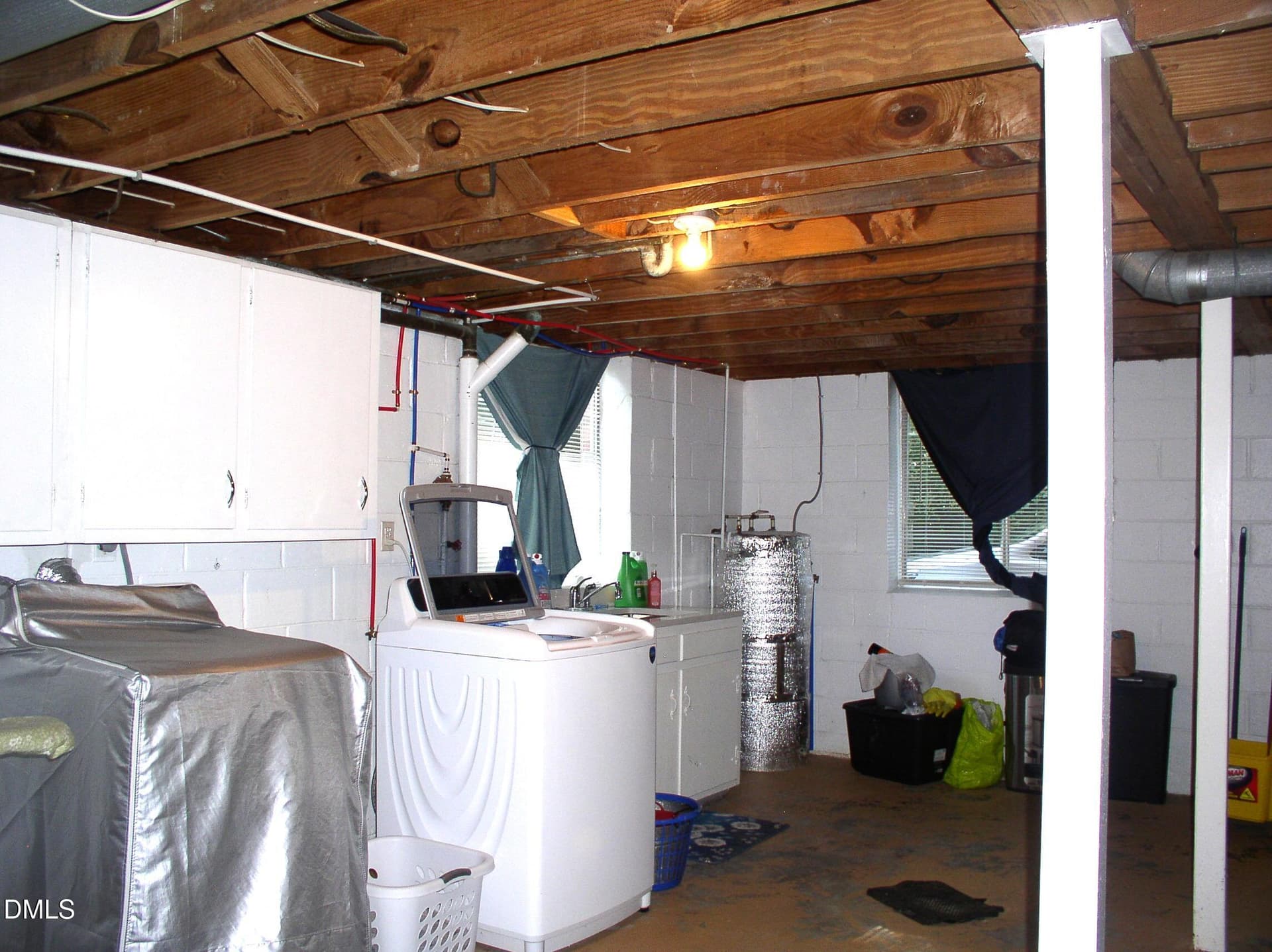 P1010114 - 229 Perry Street, Henderson, NC 27536
