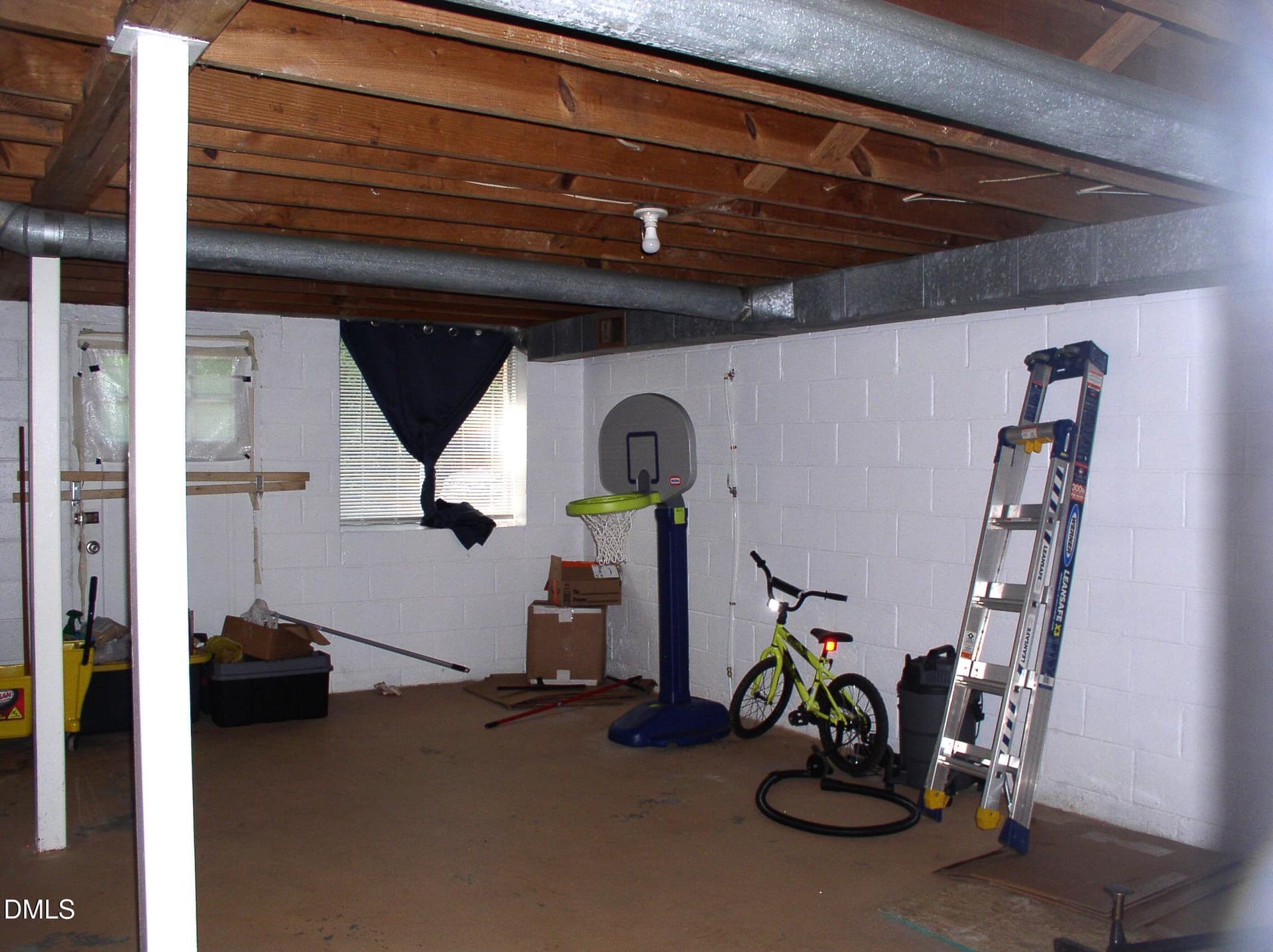 P1010115 - 229 Perry Street, Henderson, NC 27536