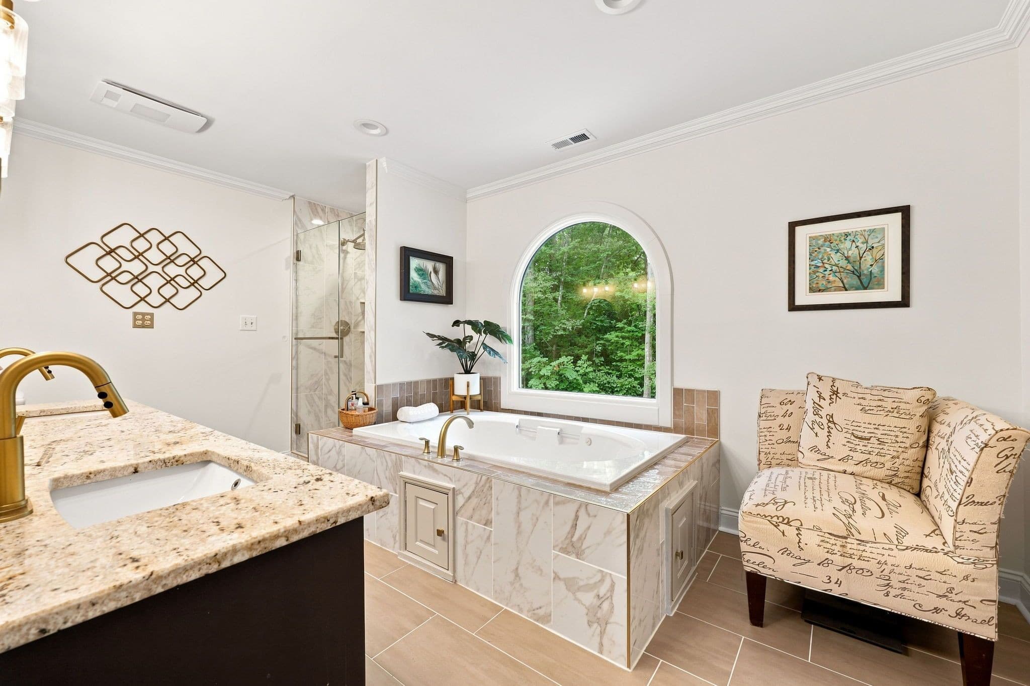 47-web-or-mls-47-print-IMG_3194.jpg - 504 Appaloosa Trail, Bahama, NC 27503, Bahama