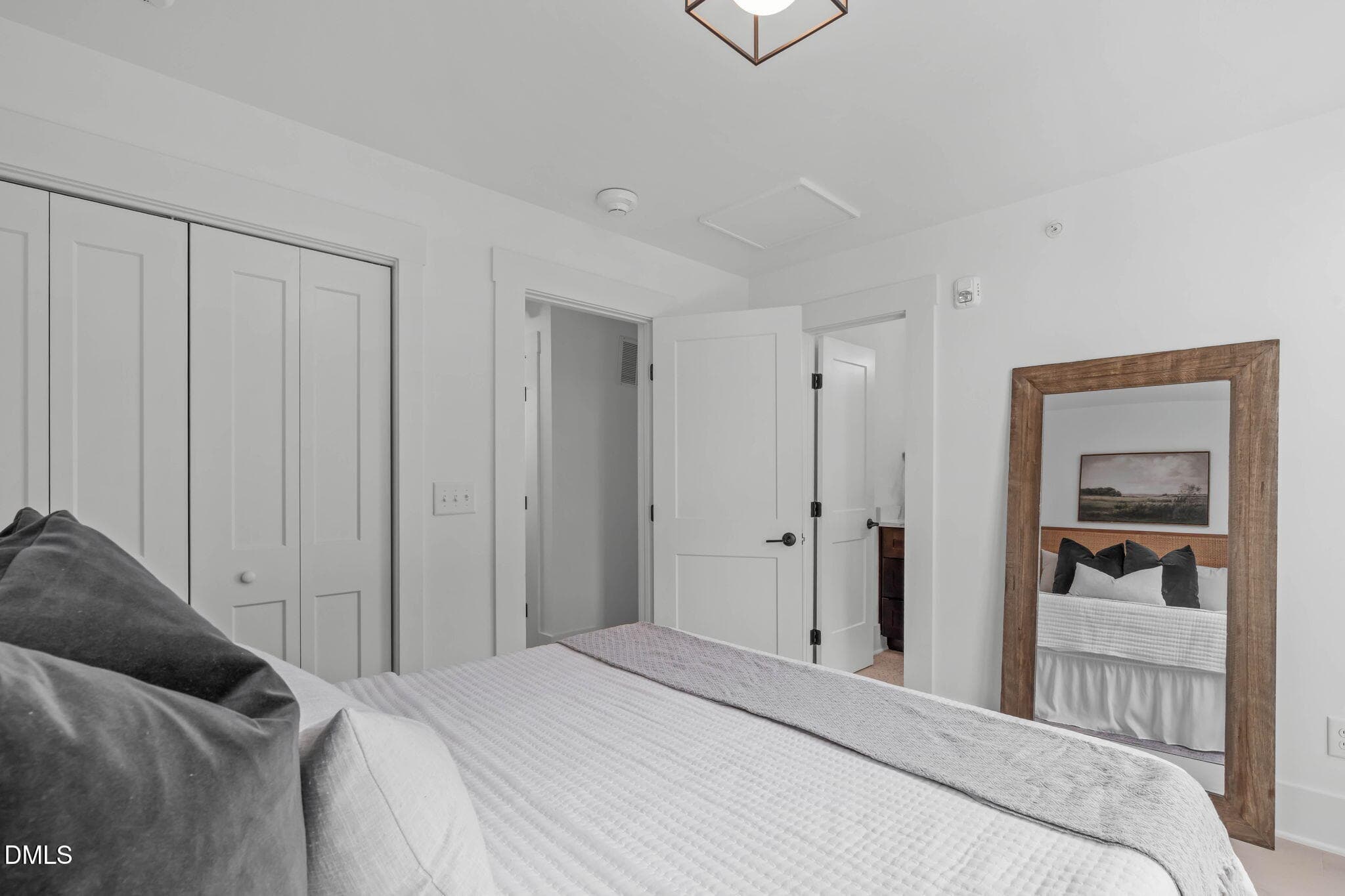 A (23 of 29) - 10 Seawell Avenue 101, Raleigh, NC 27601, Raleigh