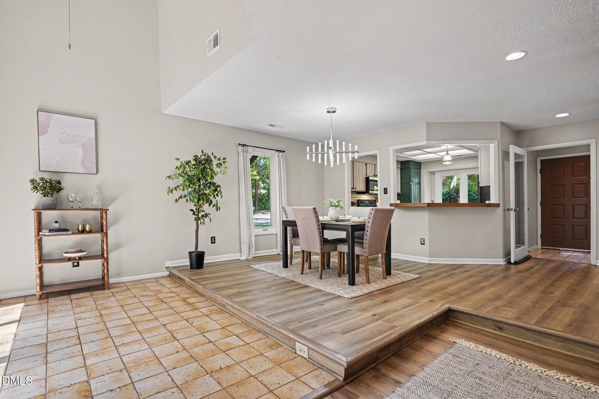 008_file_5318 - 4309 Sunbelt Place, Raleigh, NC 27613, Raleigh