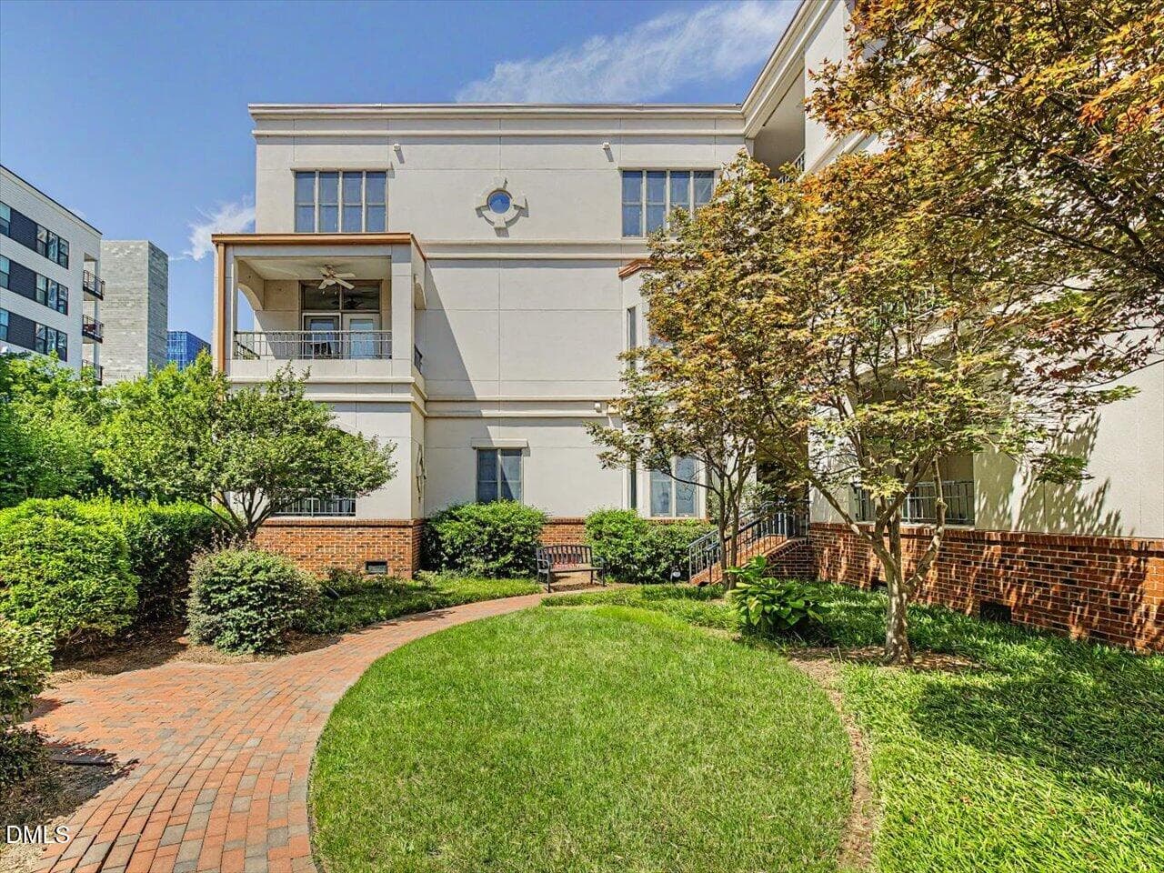04-Founders Row - 274 E Davie Street 274, Raleigh, NC 27601, Raleigh