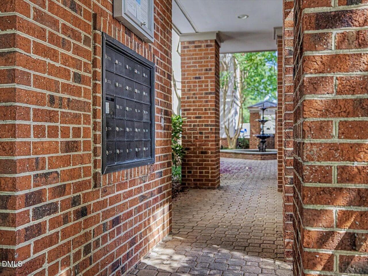 07-Mail Center - 274 E Davie Street 274, Raleigh, NC 27601, Raleigh