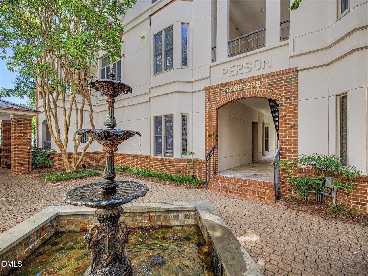 11-Courtyard - 274 E Davie Street 274, Raleigh, NC 27601, Raleigh